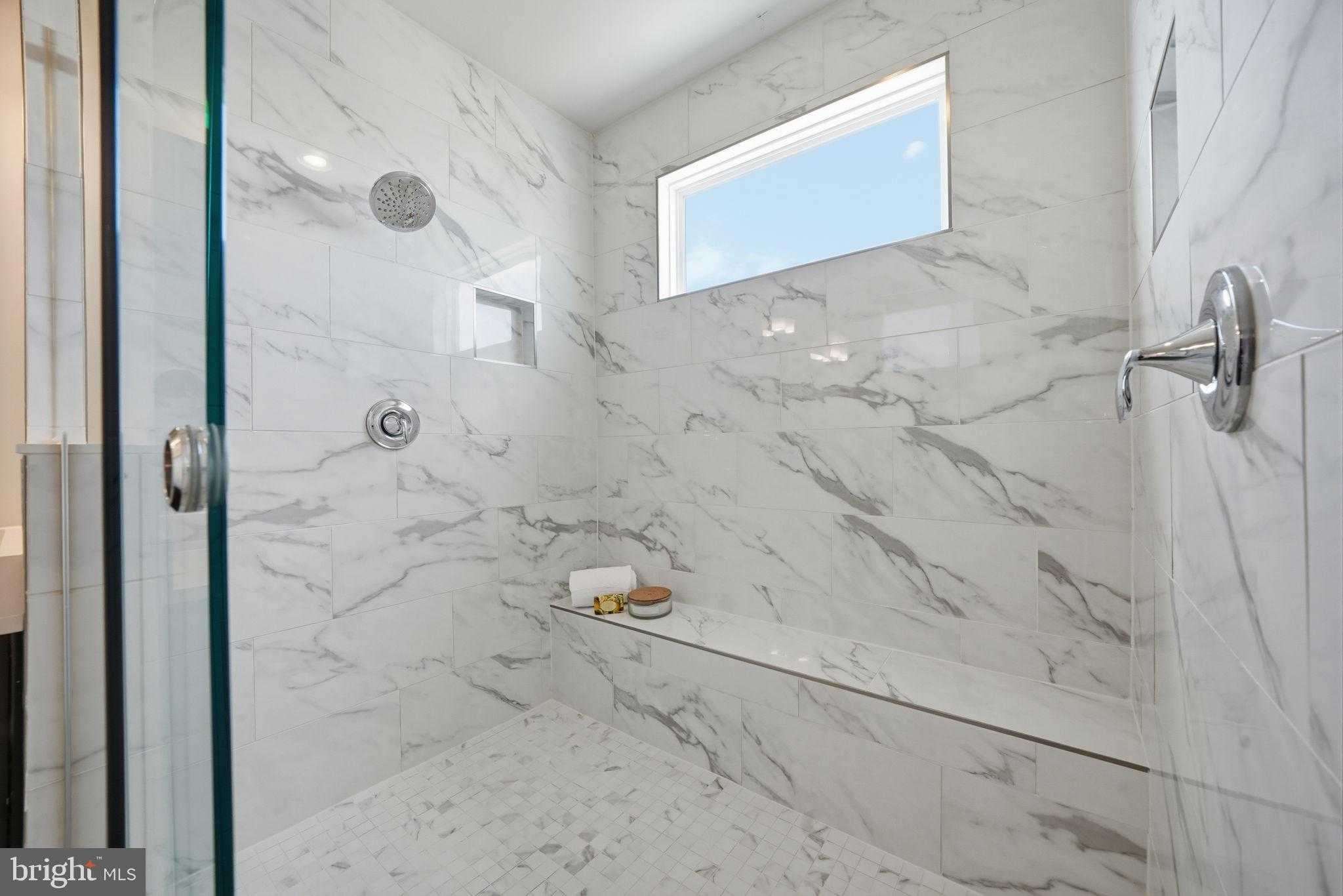 217 Summit Point Blvd photo 30