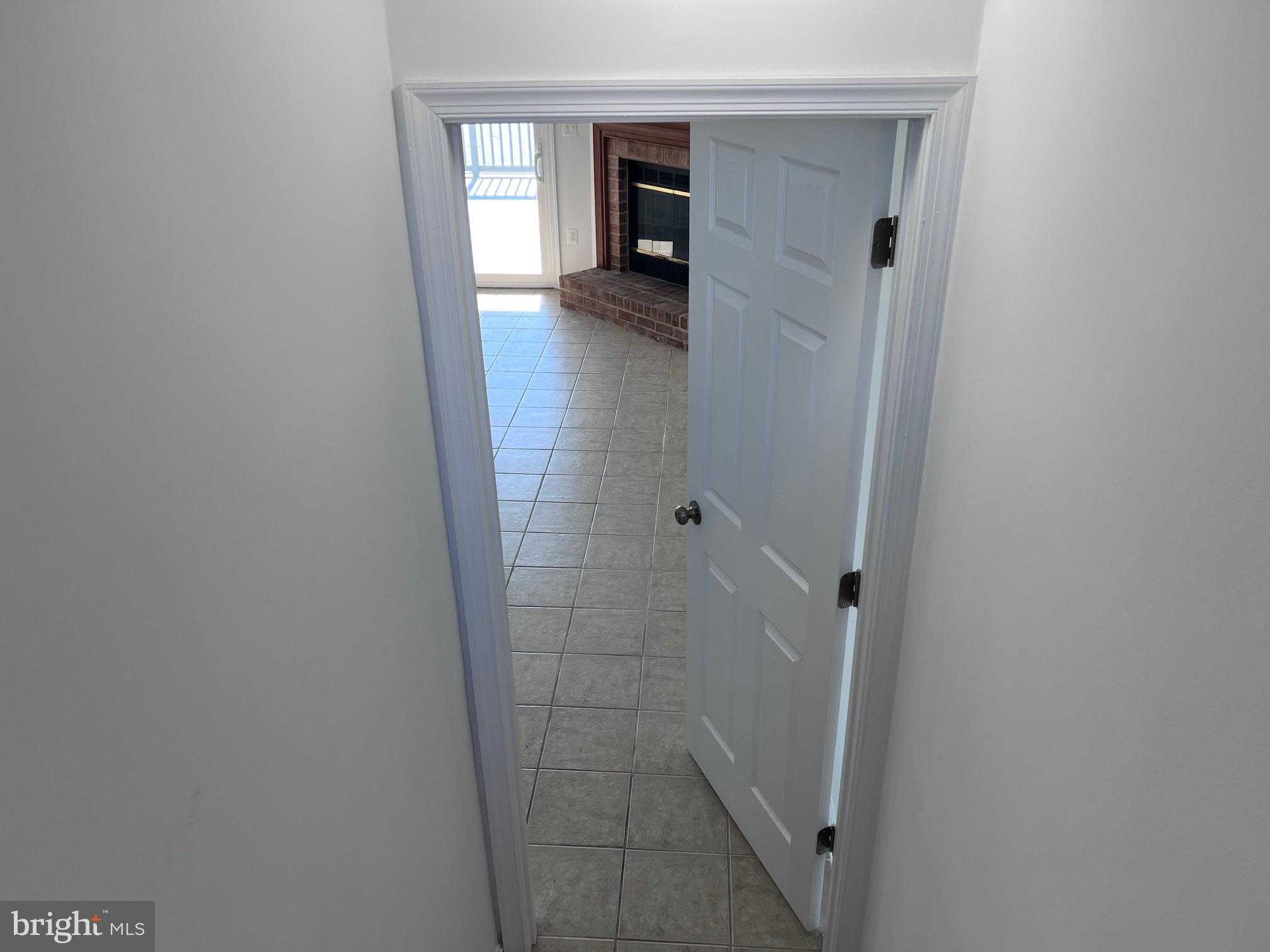 1319 Waterway CT photo 99