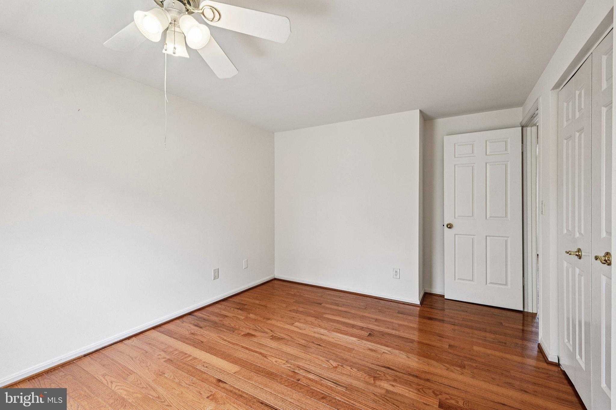 7716 Polara Pl photo 39