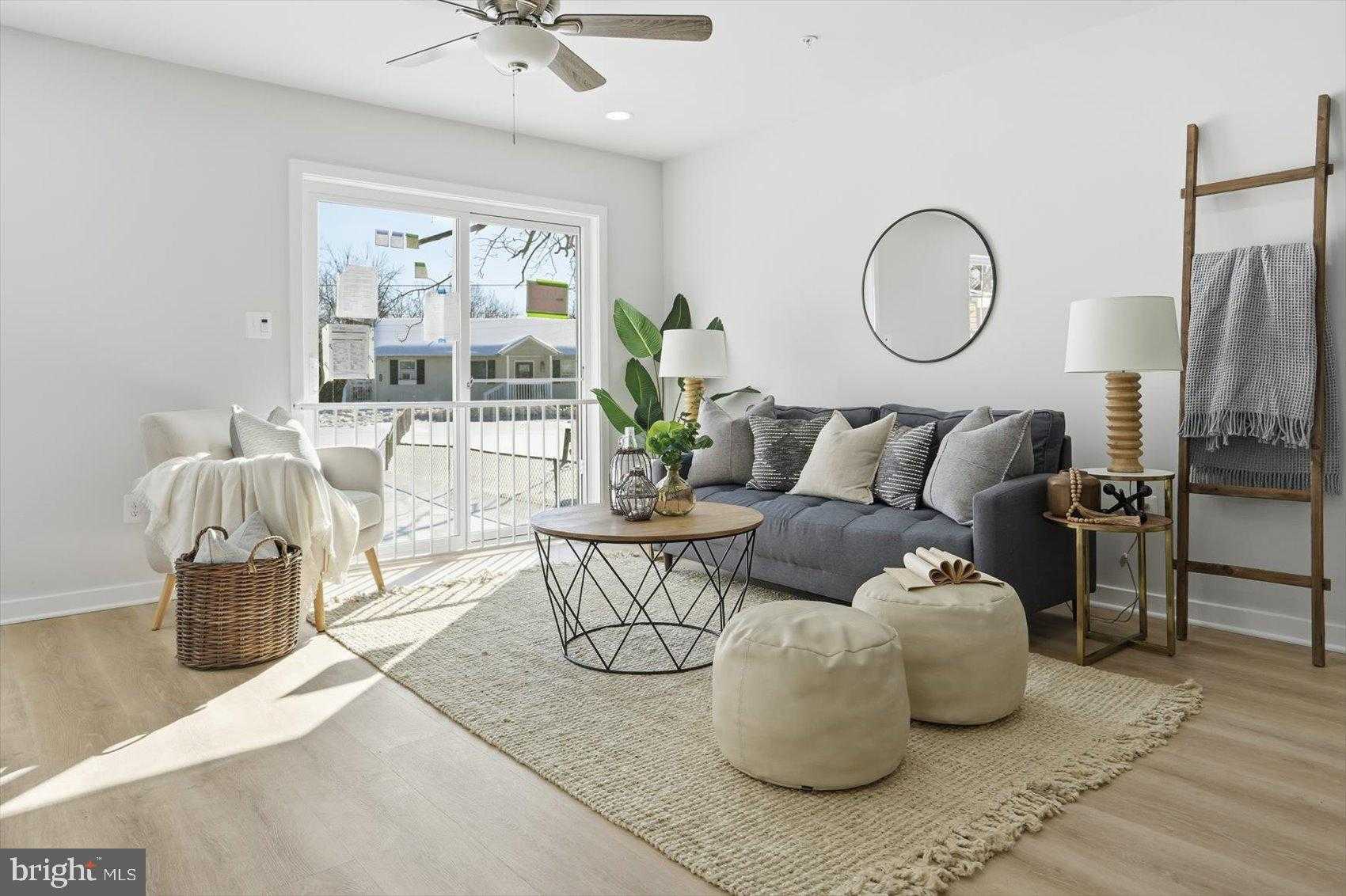 715 Hammonds Ln photo 11