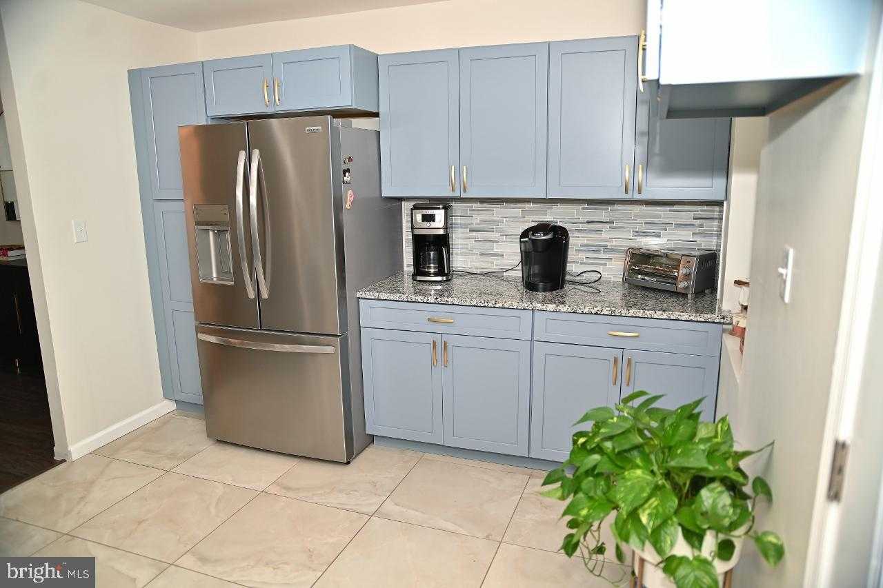 8102 Arlington Ave photo 13