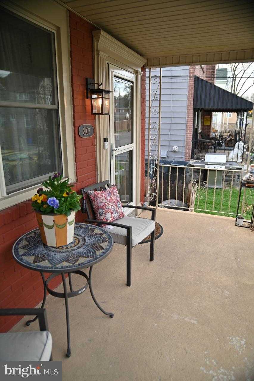 8102 Arlington Ave photo 5