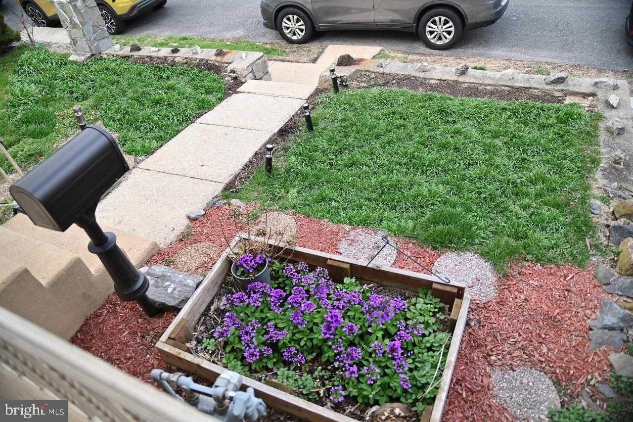 8102 Arlington Ave photo 6