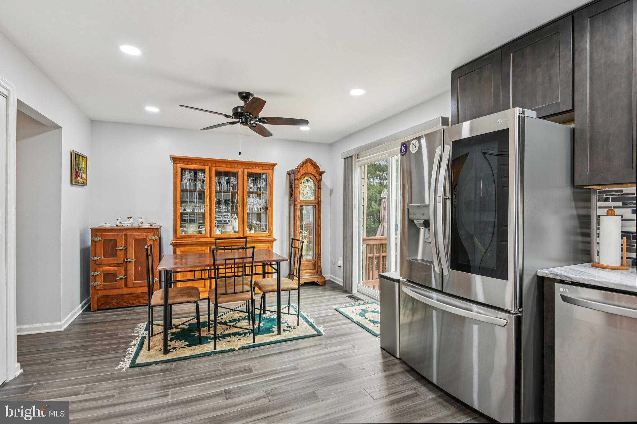 6100 Little Foxes Run photo 17