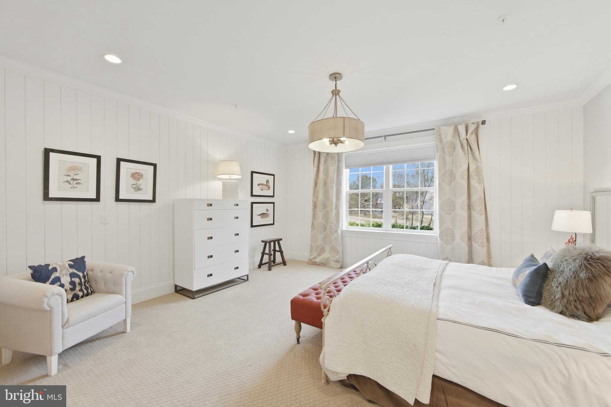 6177 Creekside Dr photo 18