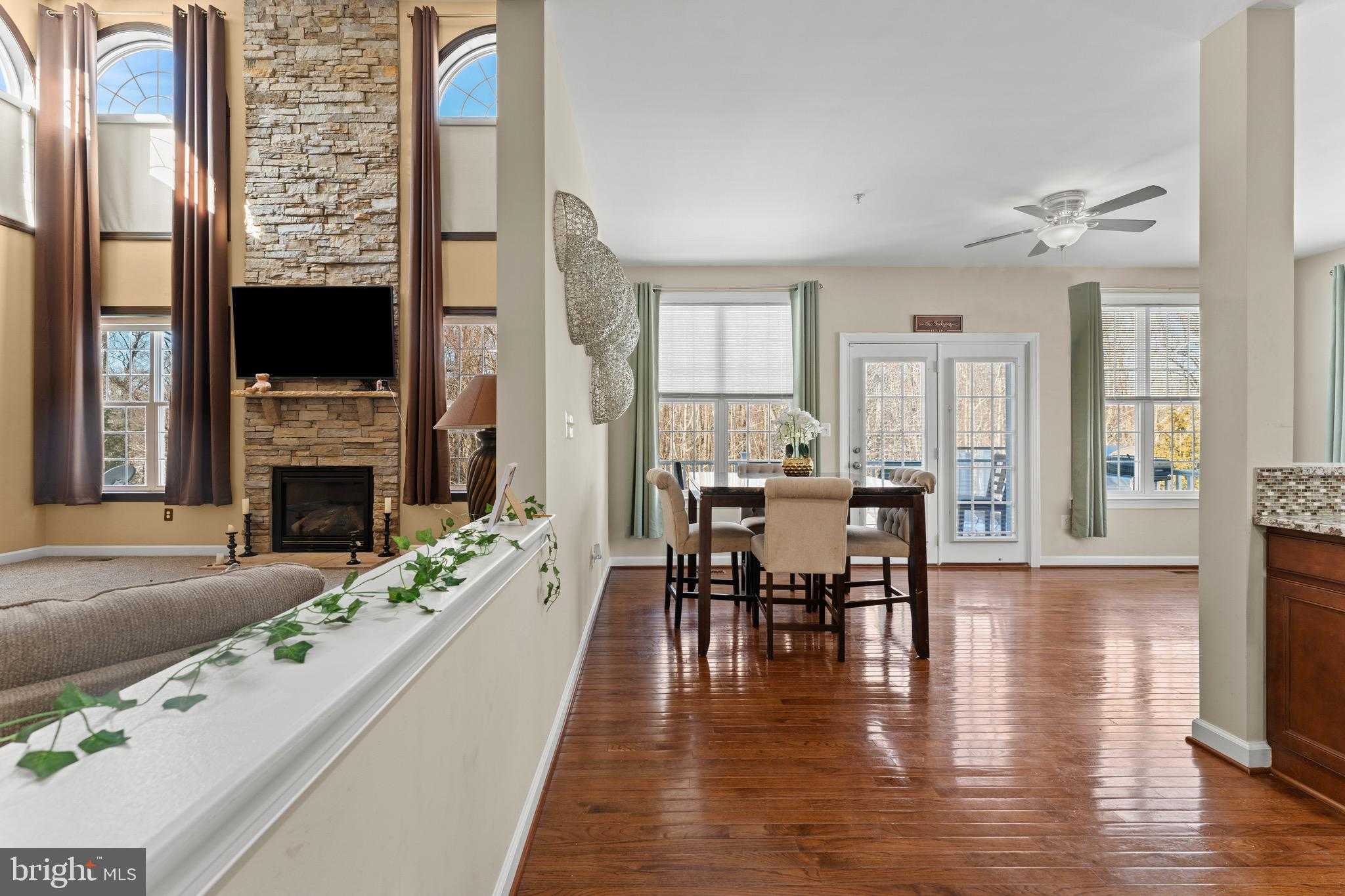 321 Radiant CT photo 23