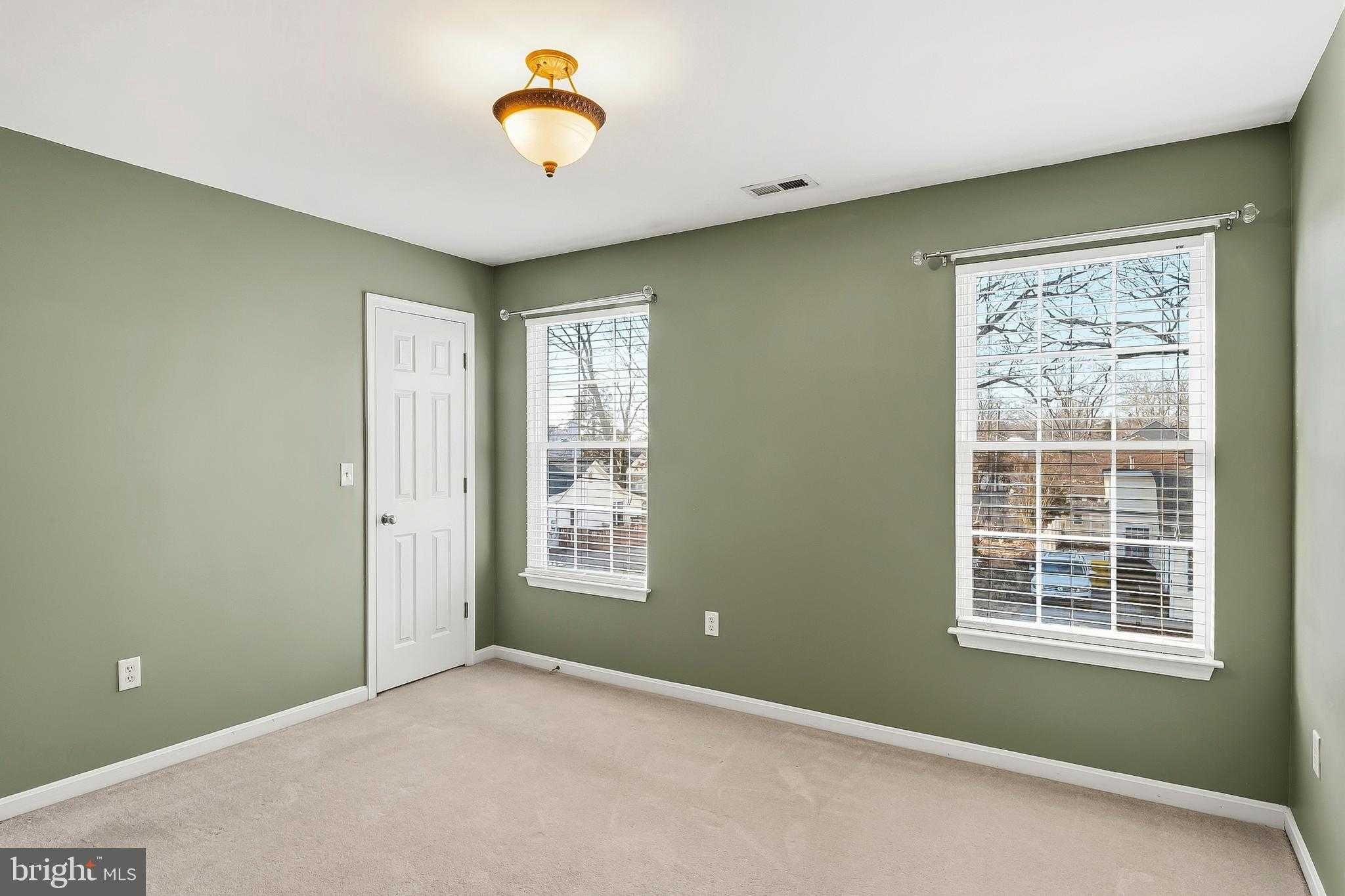 4951 Dogwood St photo 21