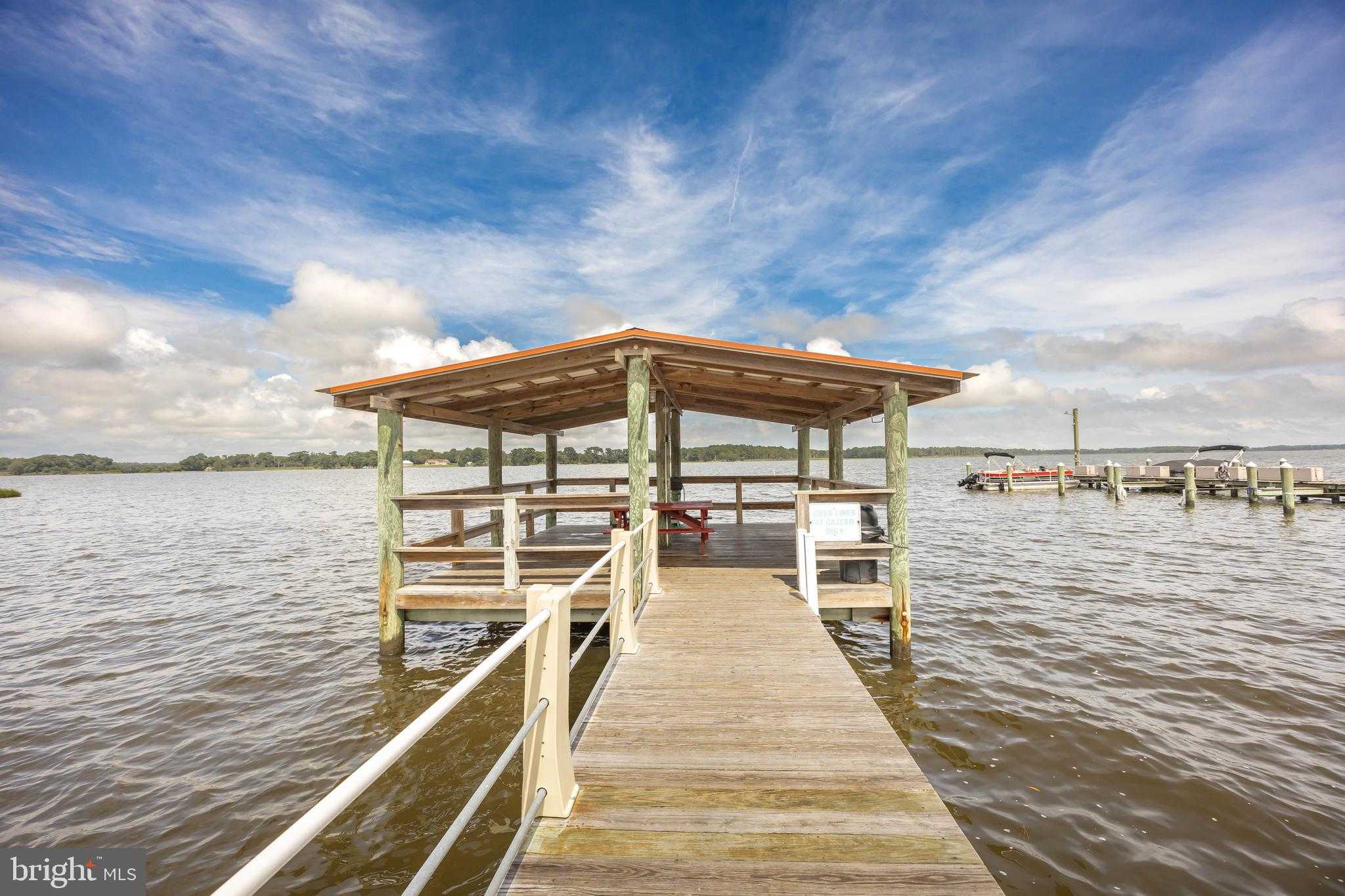 273 Woodhaven CT photo 53