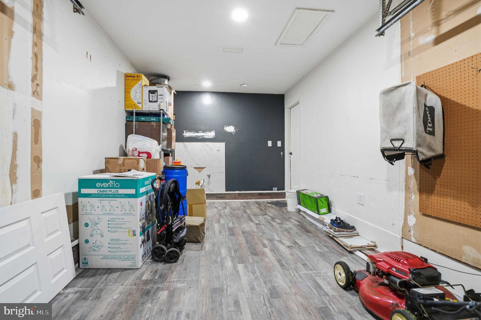 2524 Valley View Rd photo 14