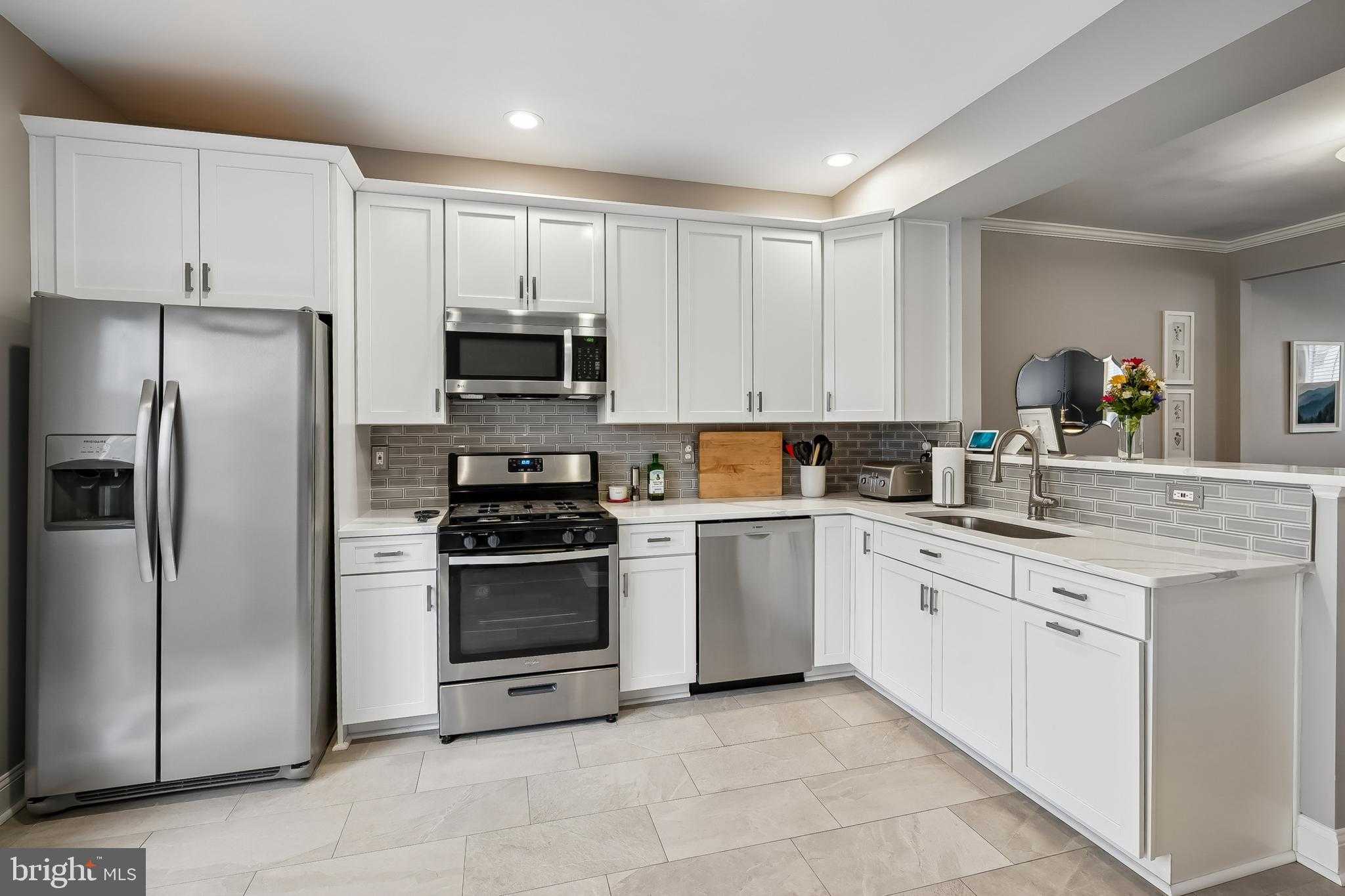 14397 Madrigal Dr photo 13