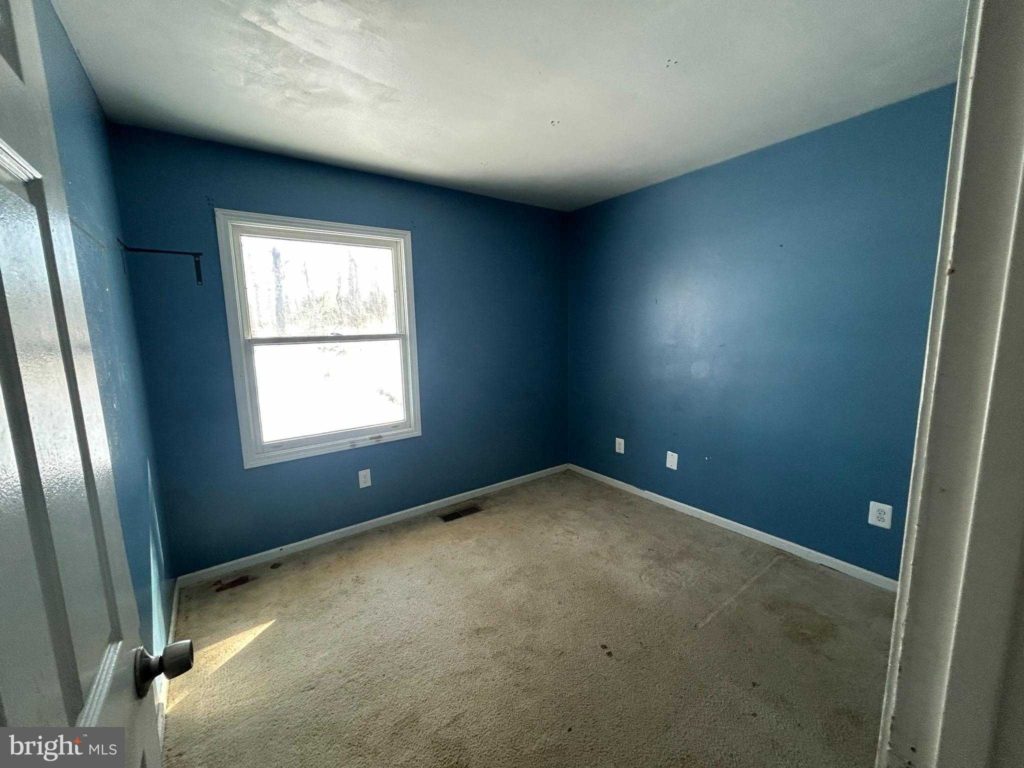 12609 Wesley Dr photo 5