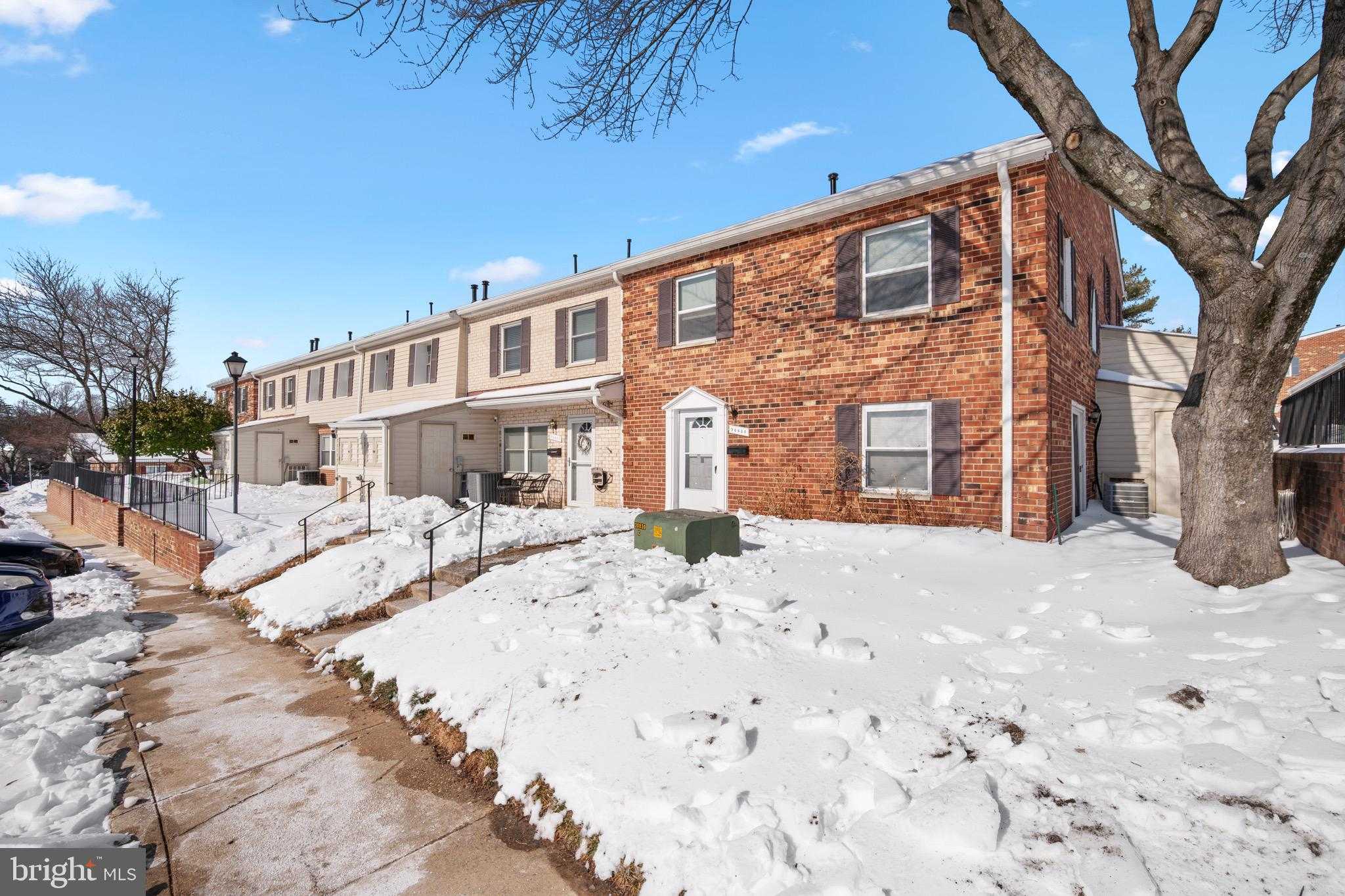 9640 Homestead CT Apt F photo 2