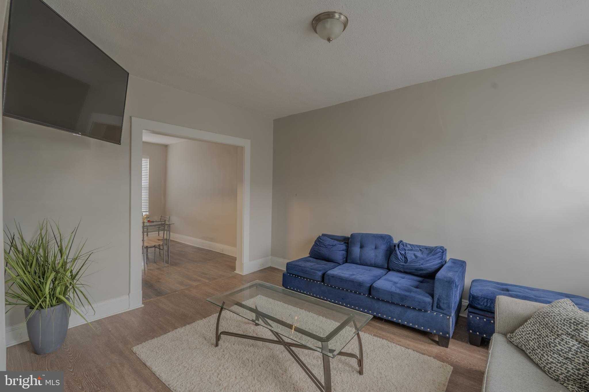 4909 Litchfield Ave photo 4