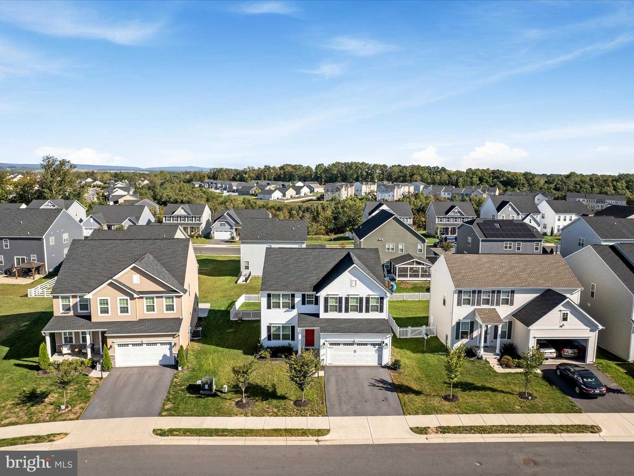 107 Interlace Way photo 50