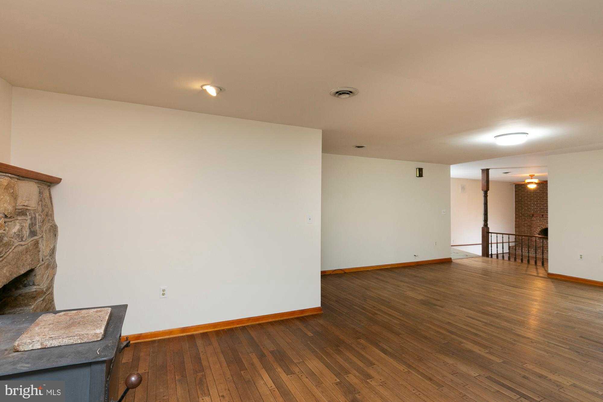 35 Grant Rd photo 25