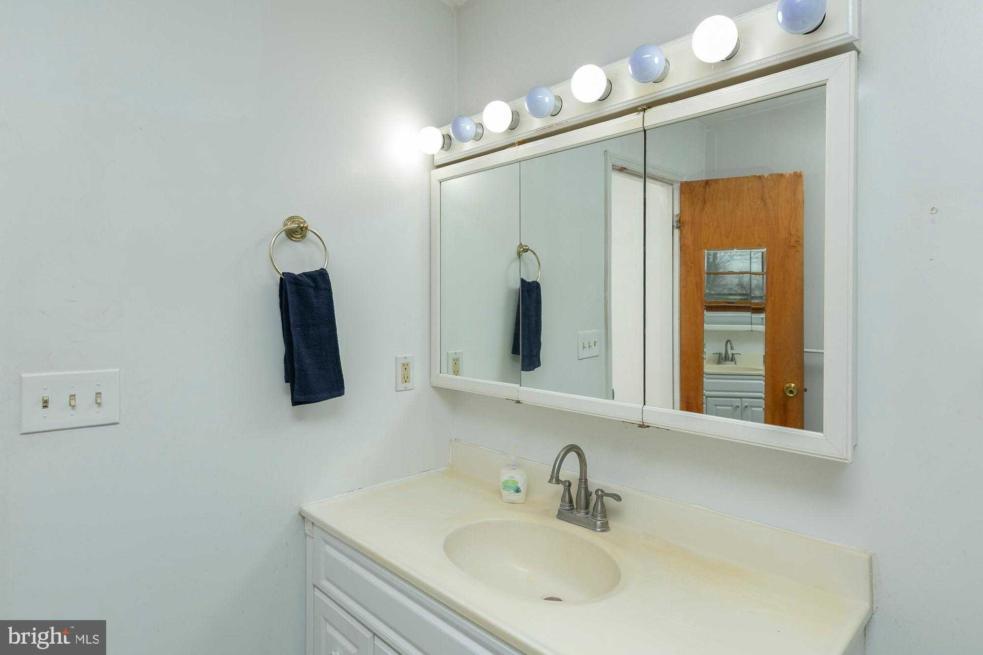 35 Grant Rd photo 68