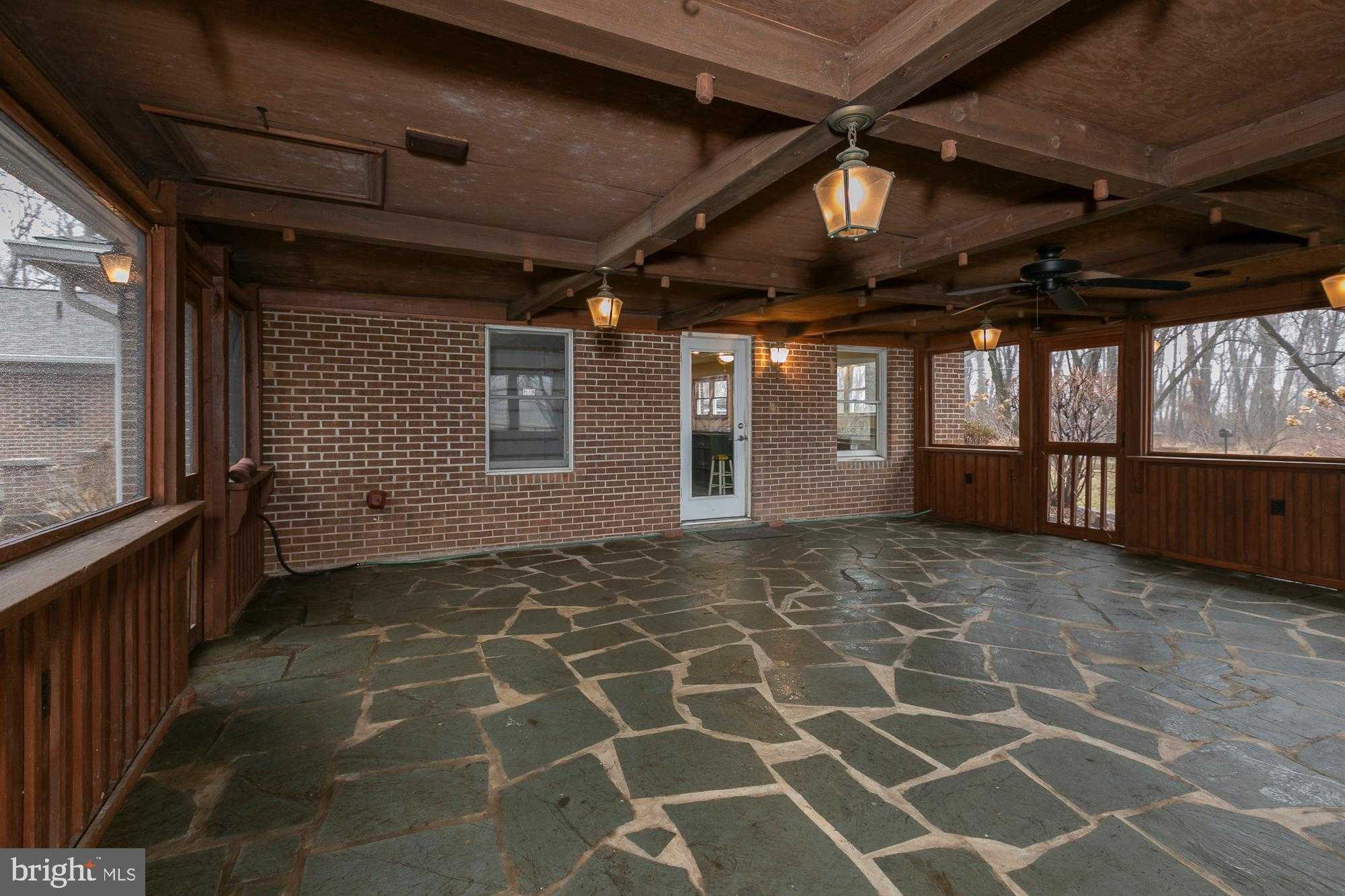 35 Grant Rd photo 82