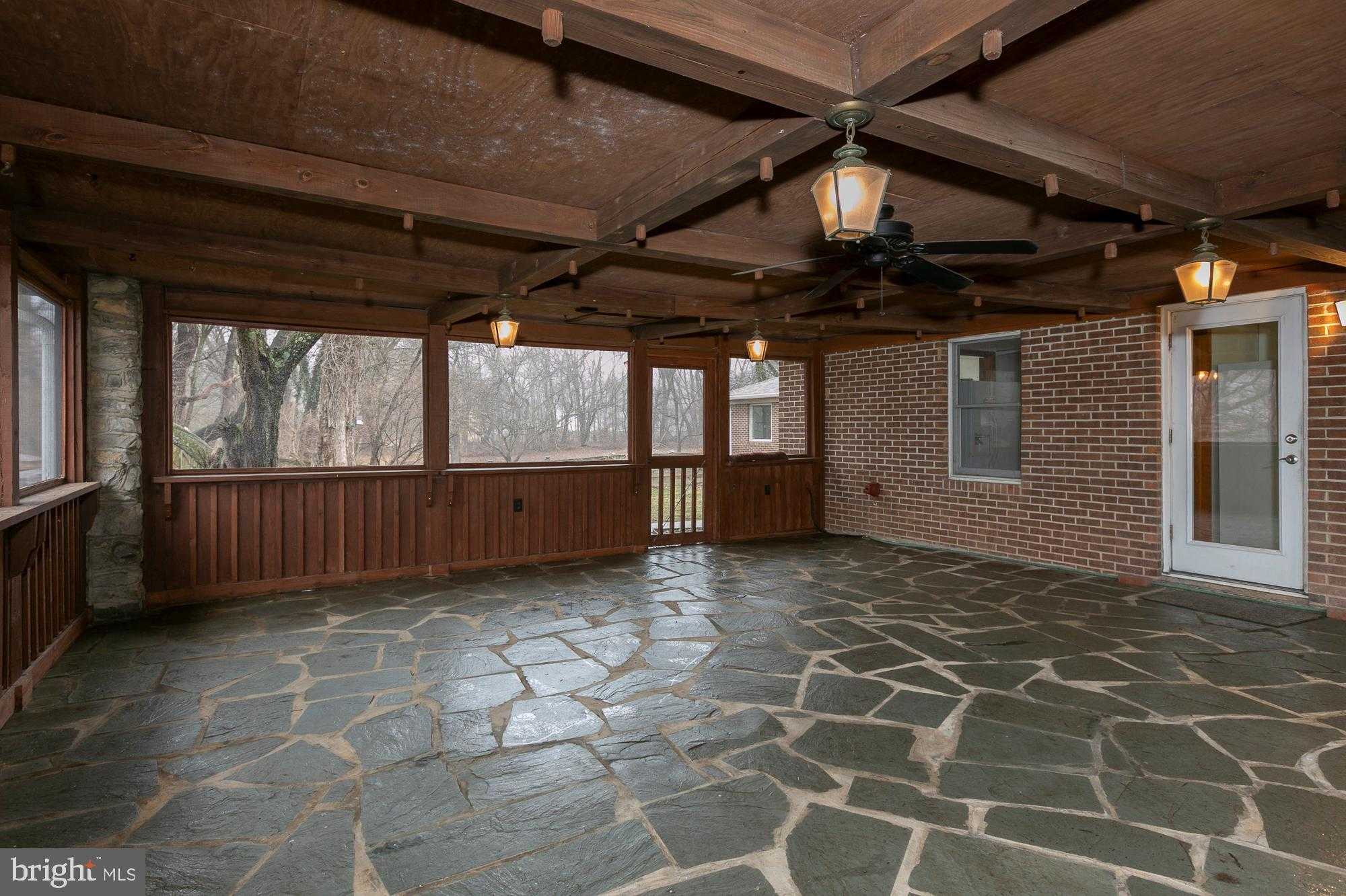 35 Grant Rd photo 84