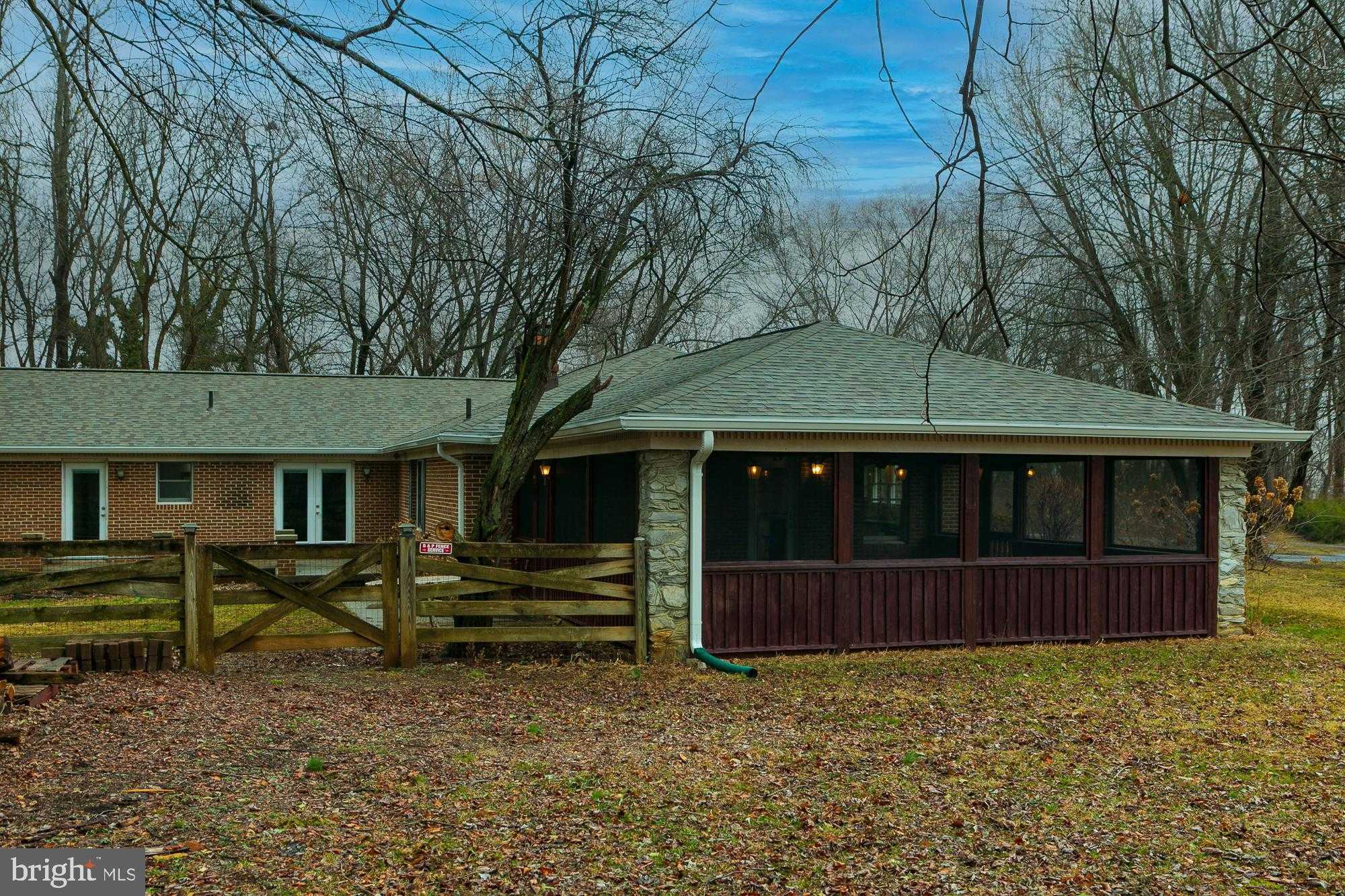 35 Grant Rd photo 90