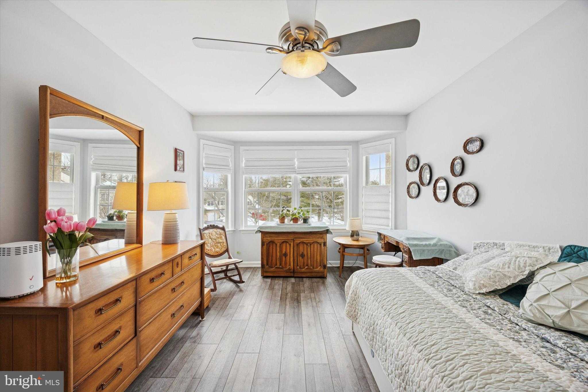 201 Crystal CT photo 28