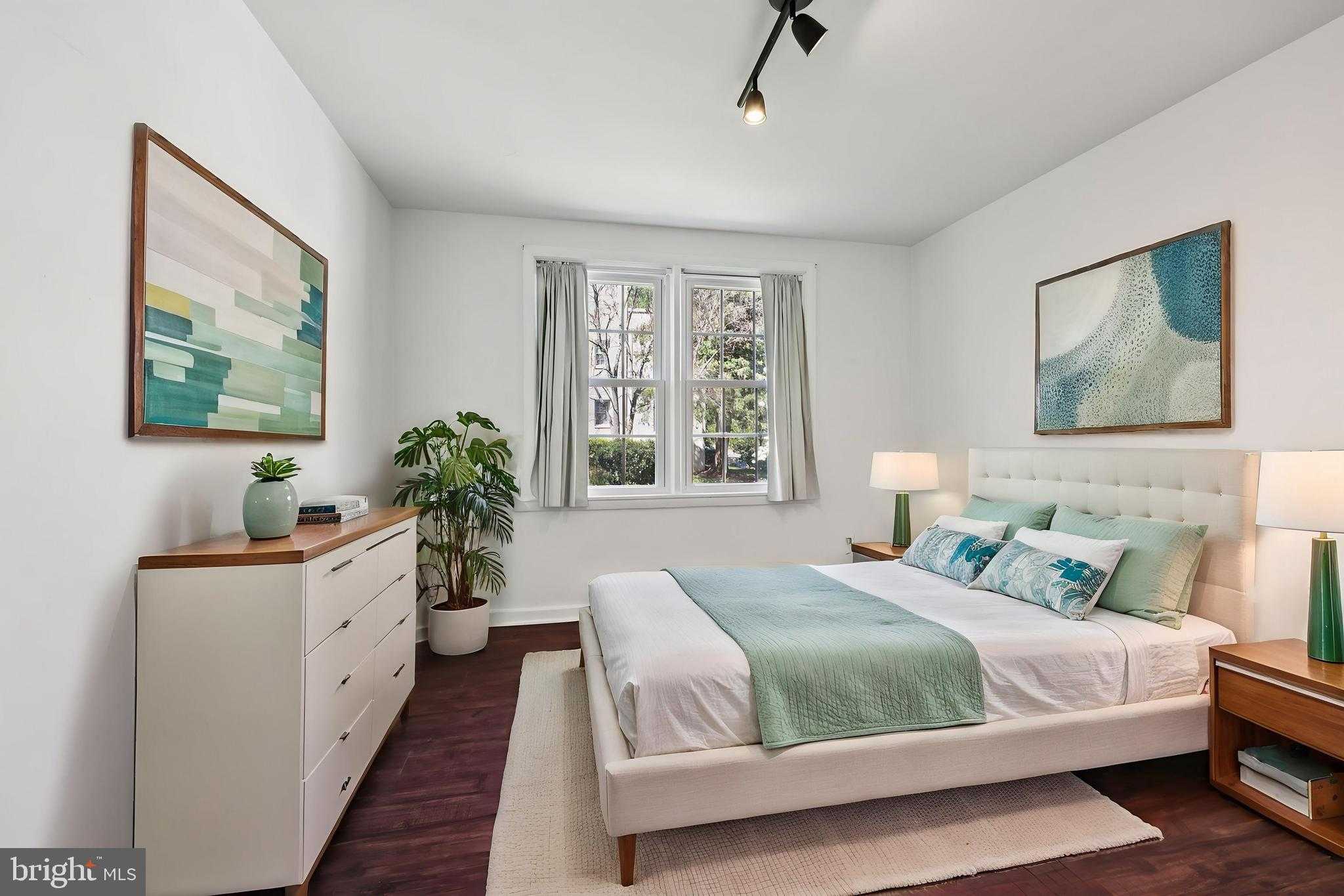 808 S Arlington Mill Dr # 9-203 photo 5