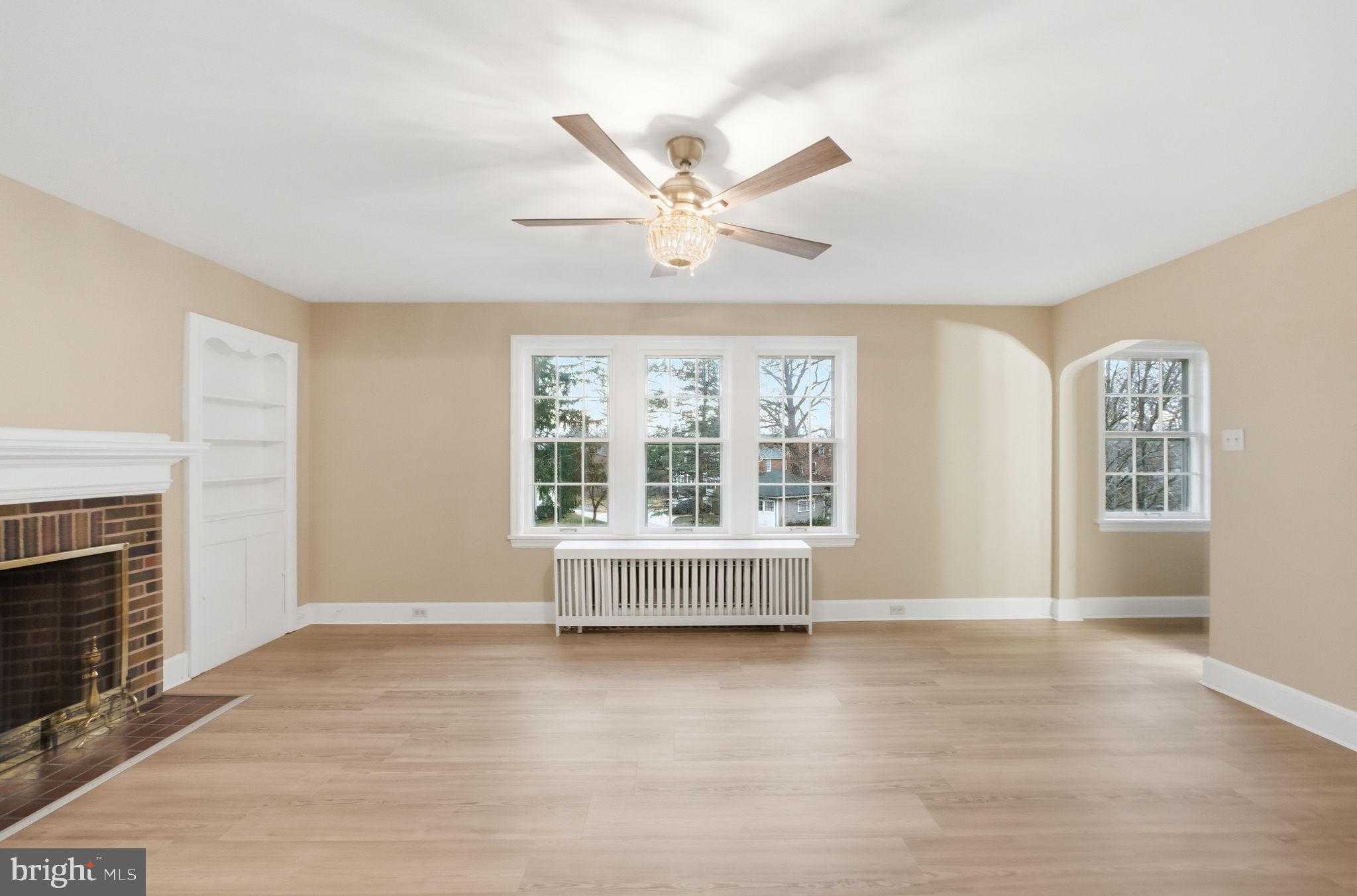 120 E Irvin Ave photo 28