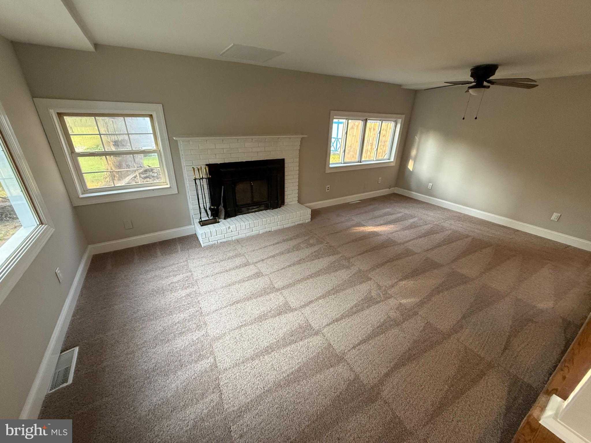 113 Benjamin Ave photo 7