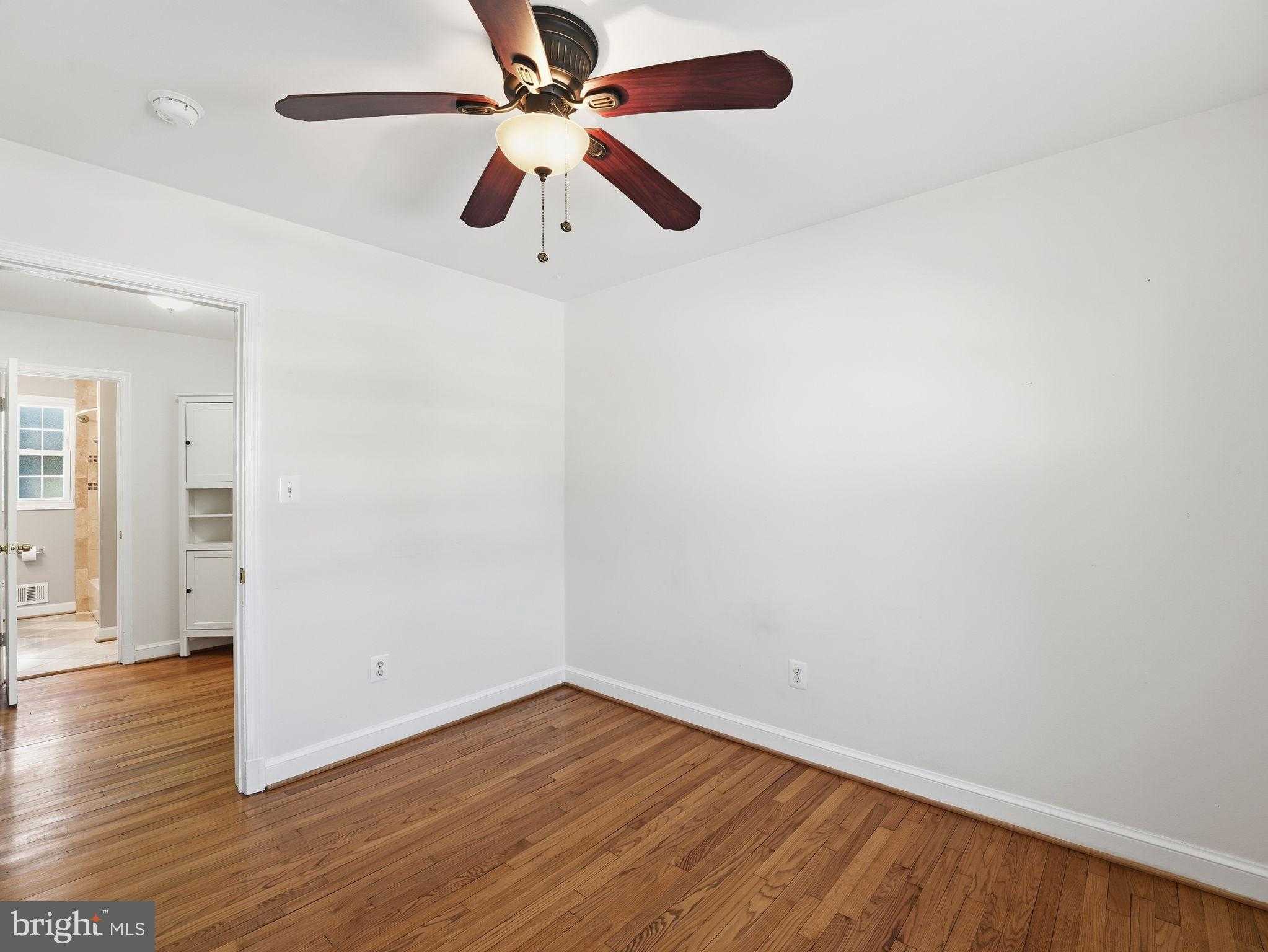 3015 Crane Dr photo 22