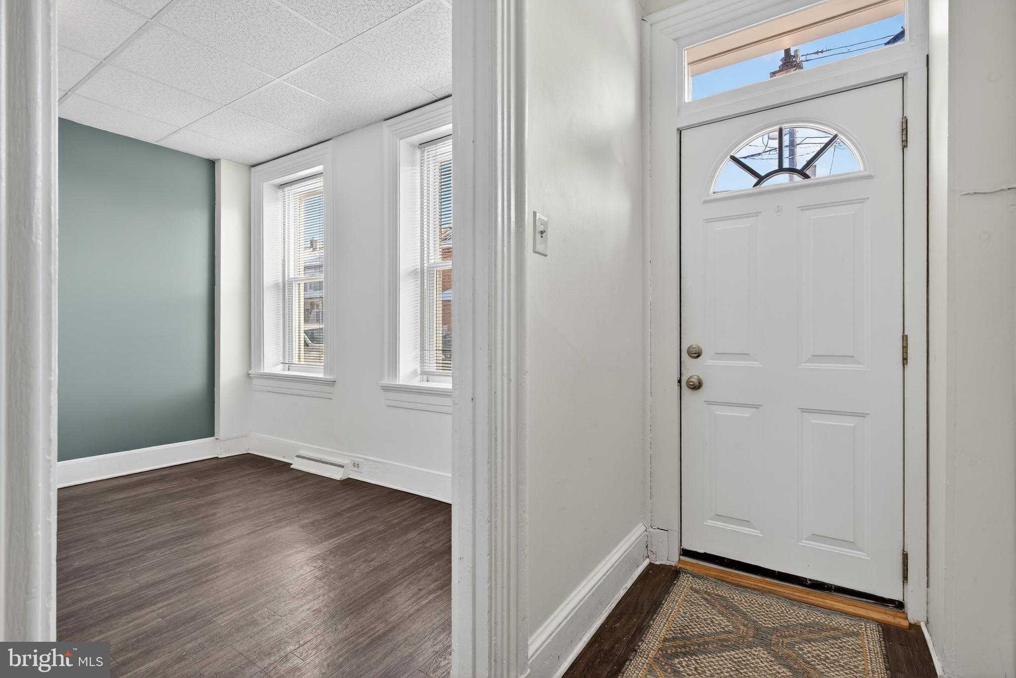 525 Walnut St photo 4