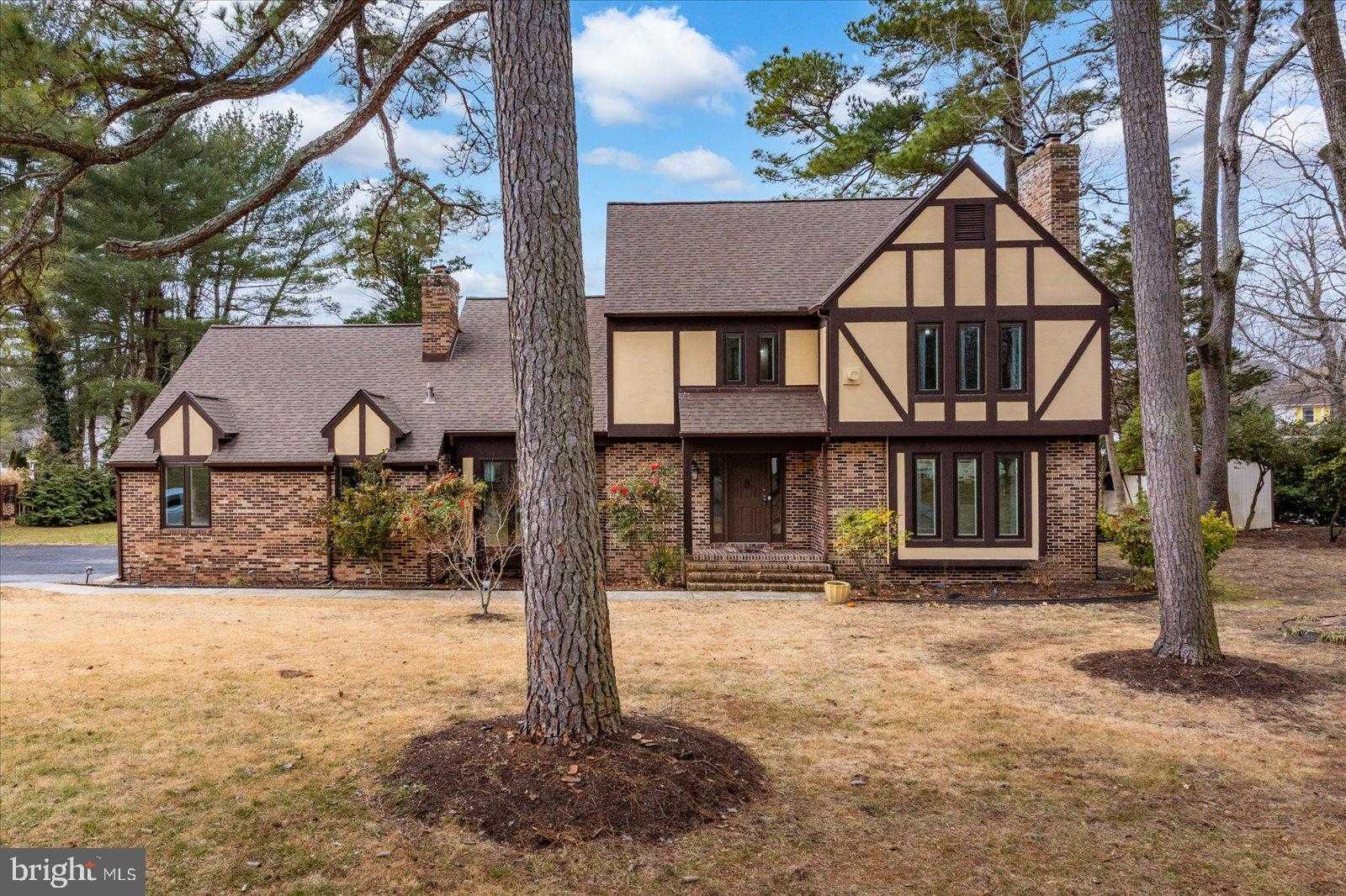 5660 Caledonia Dr photo 91