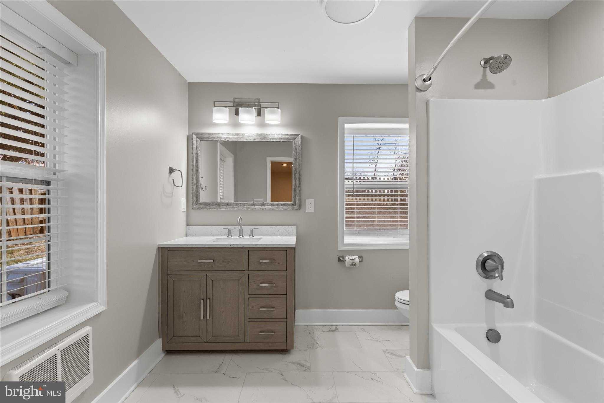 6342 Hopewell Rd photo 44