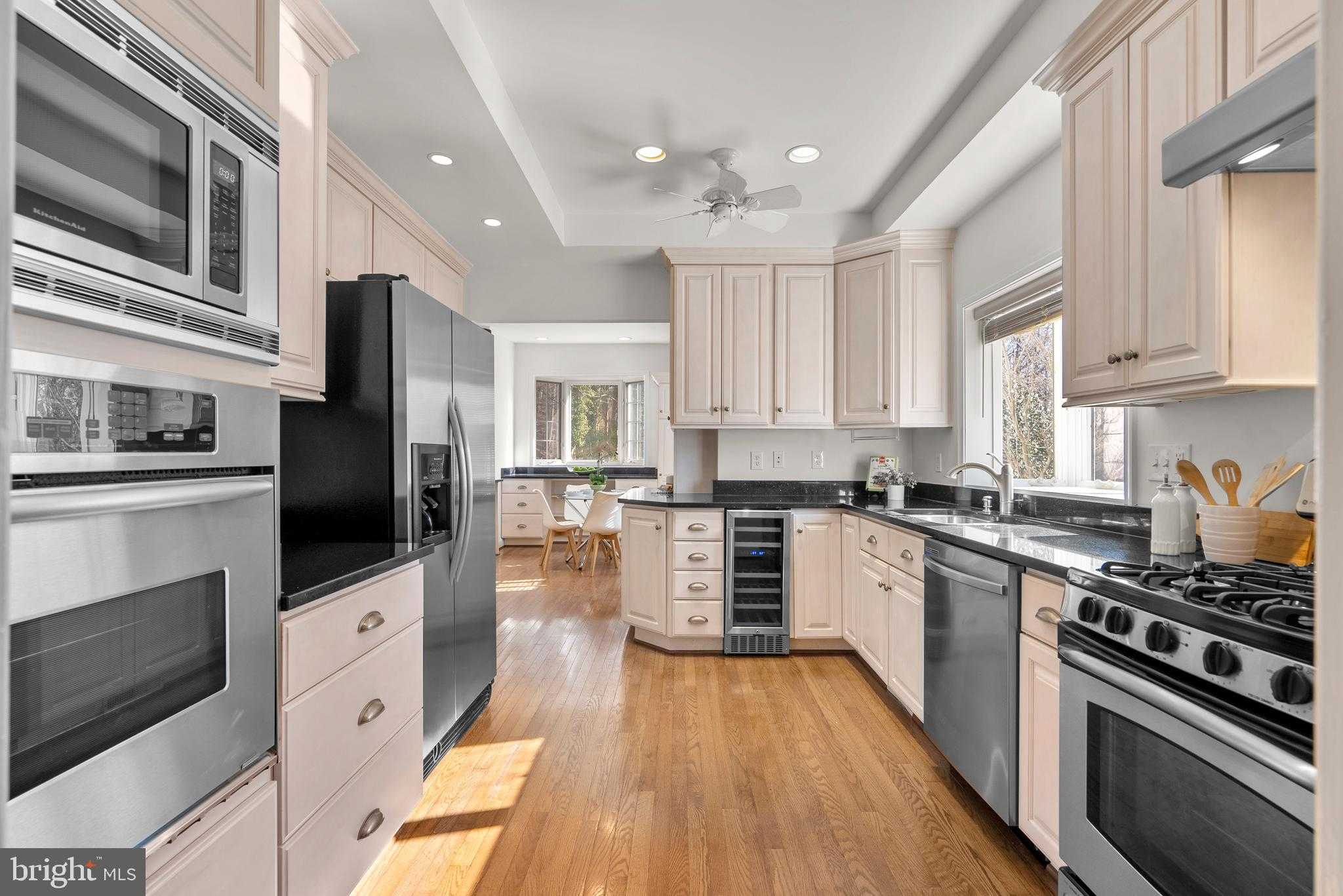 1317 Merrie Ridge Rd photo 7