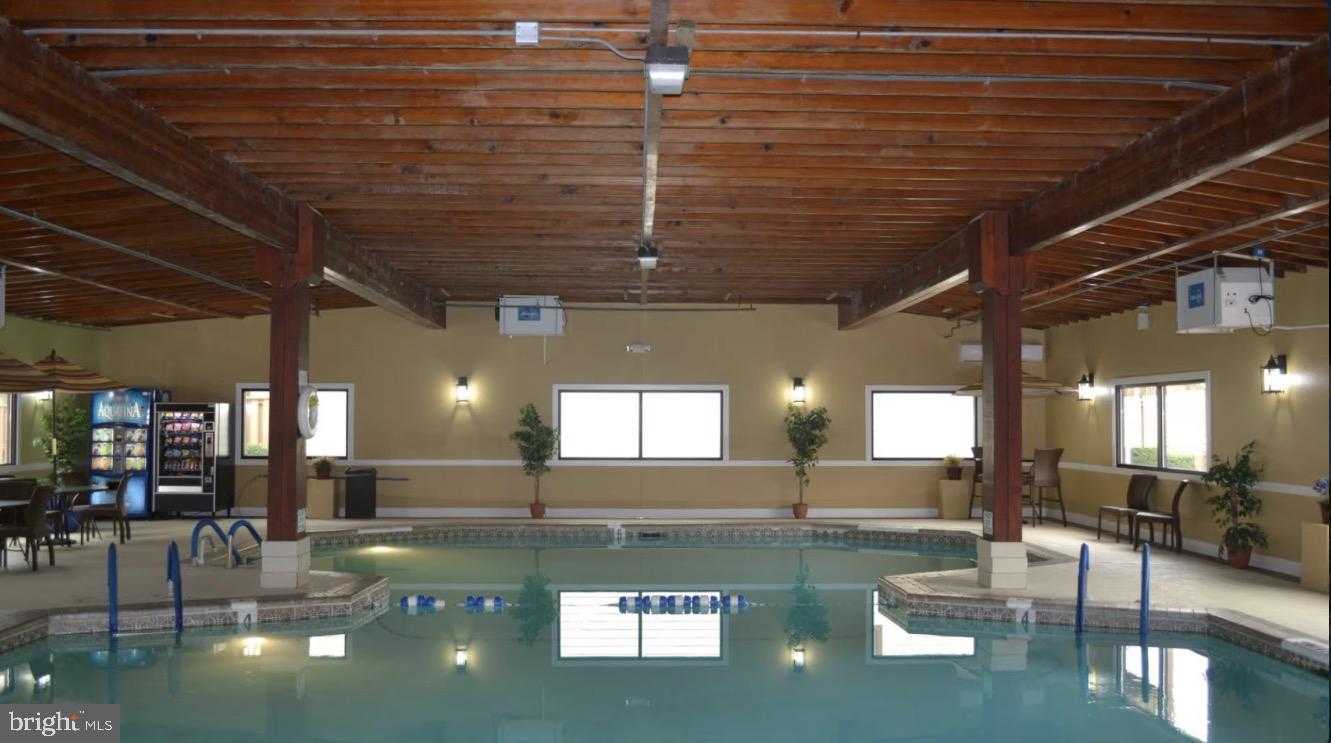 105 120th St Unit 200c photo 13