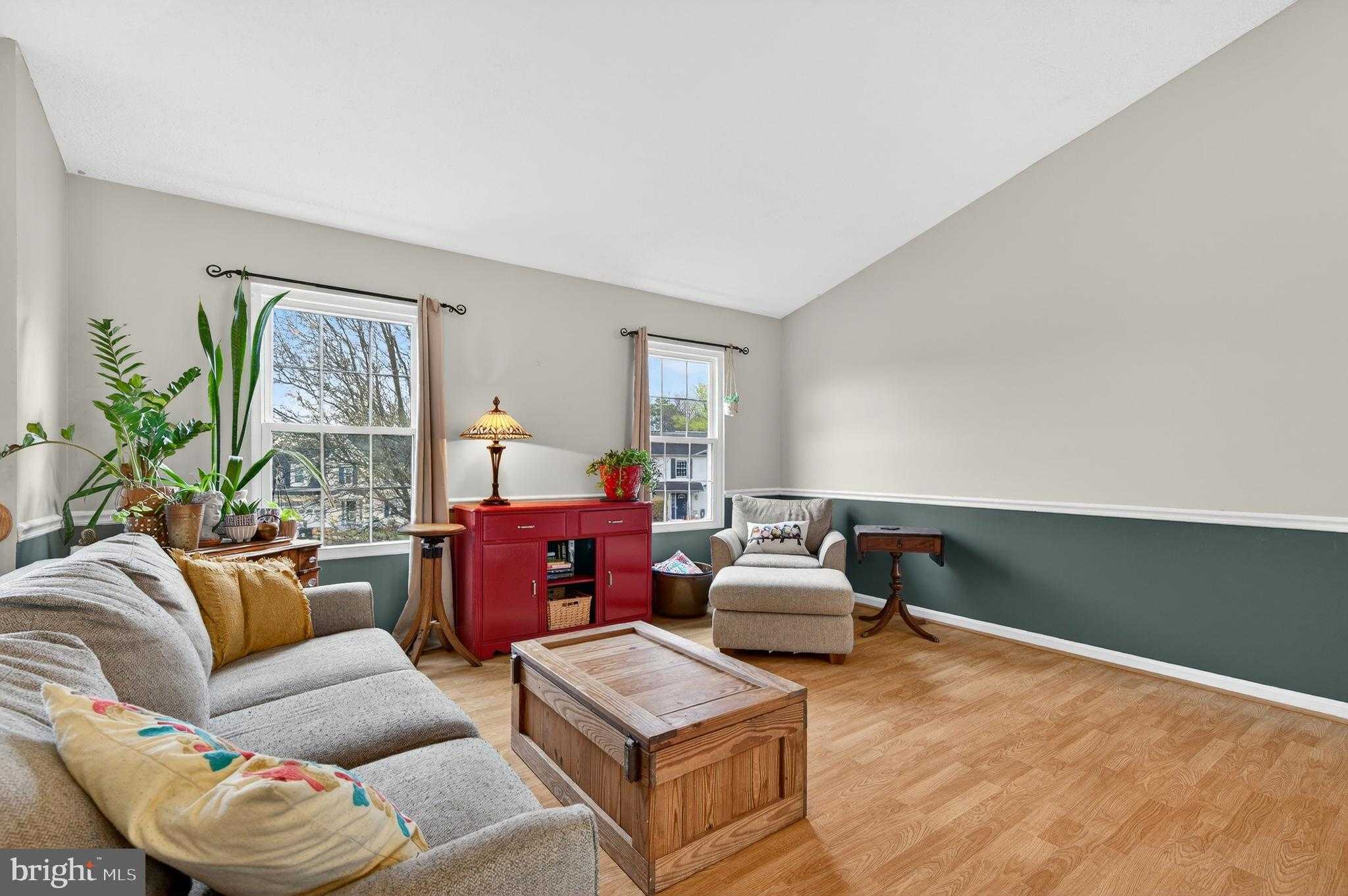 119 Foxglove Dr photo 18