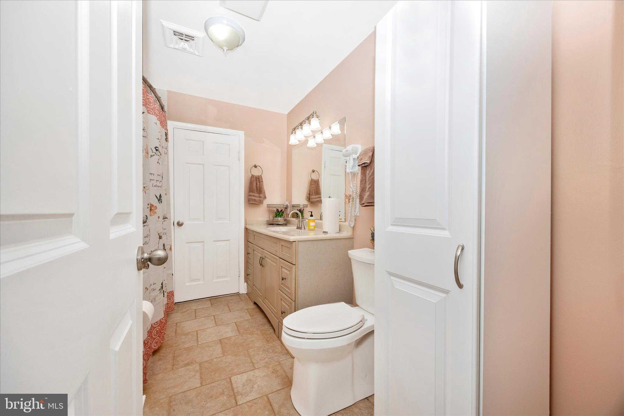 1676 Monument Rd photo 24