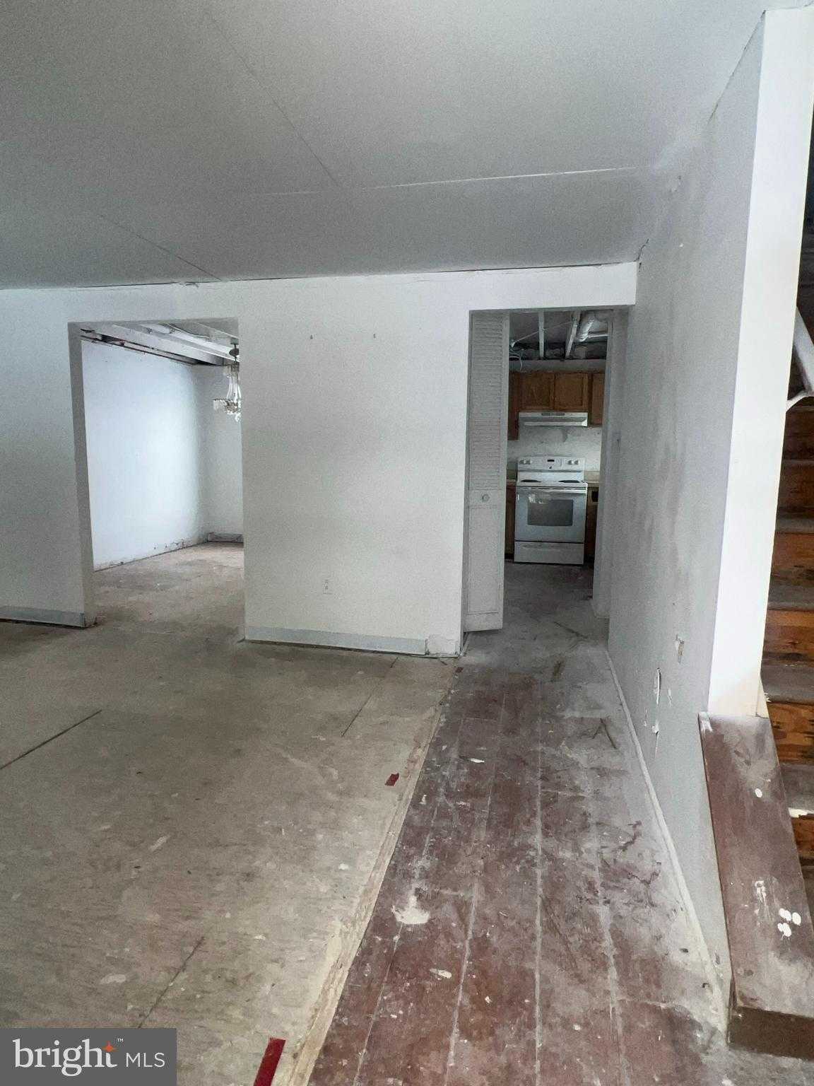 7215 N Alter St photo 2