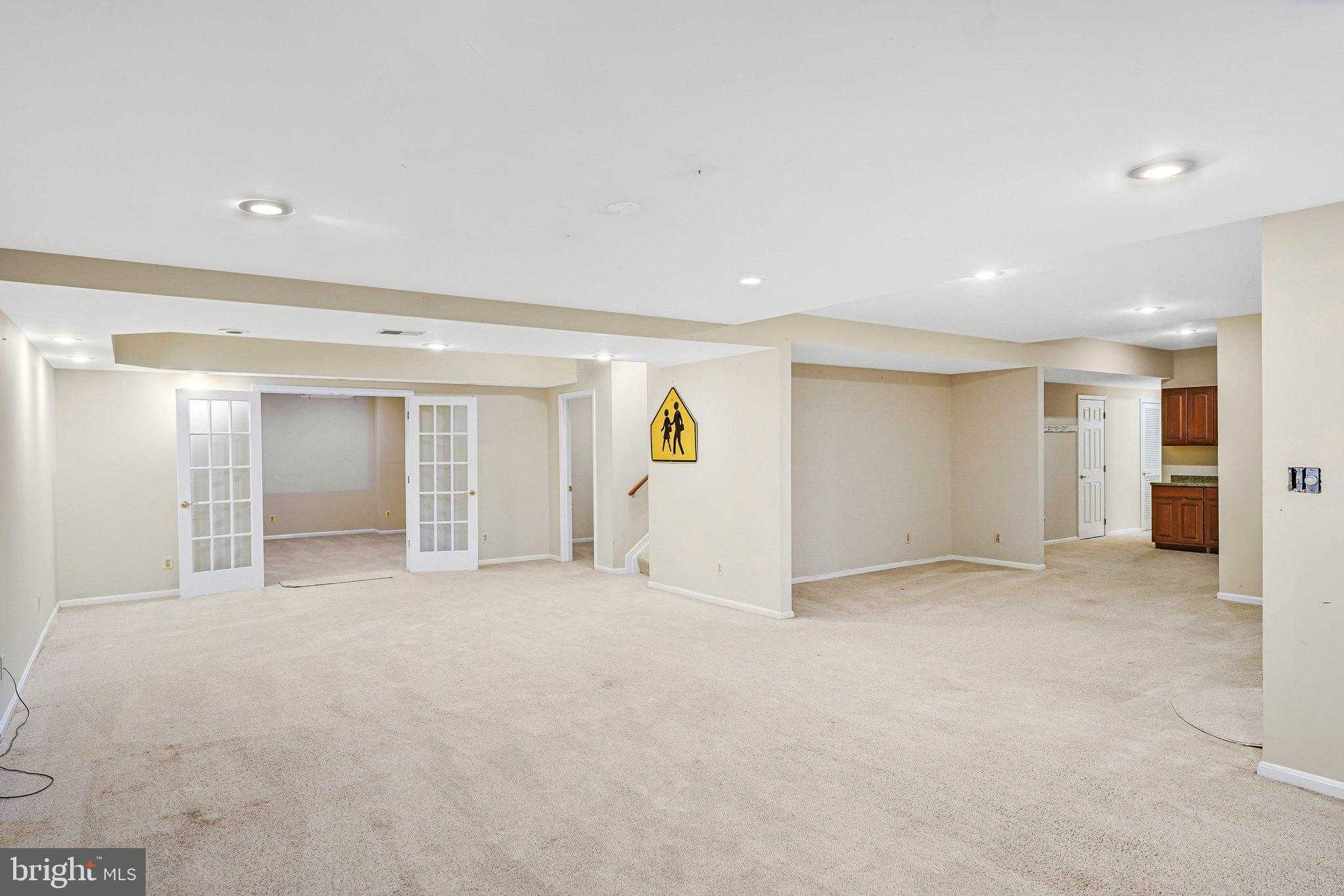 9810 Portside Dr photo 48