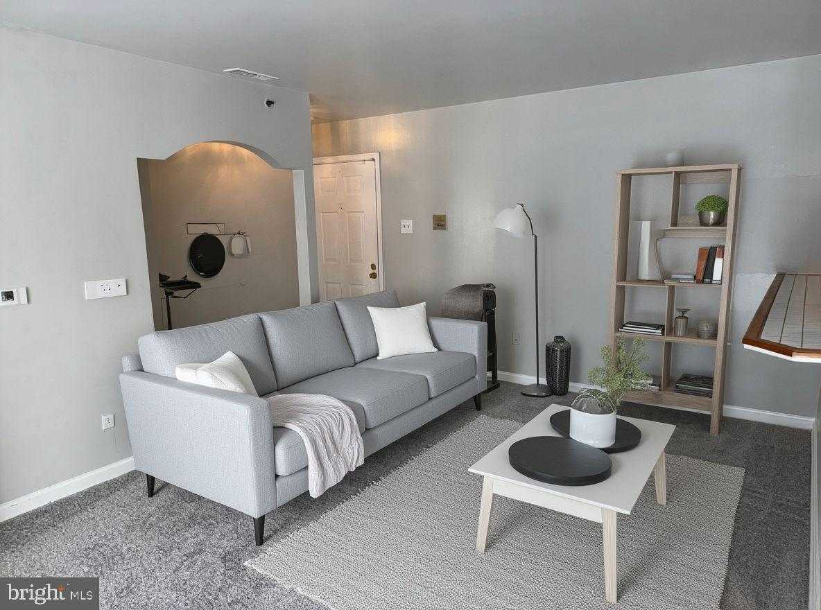 1260 Sugarwood Cir Unit 102 photo 2