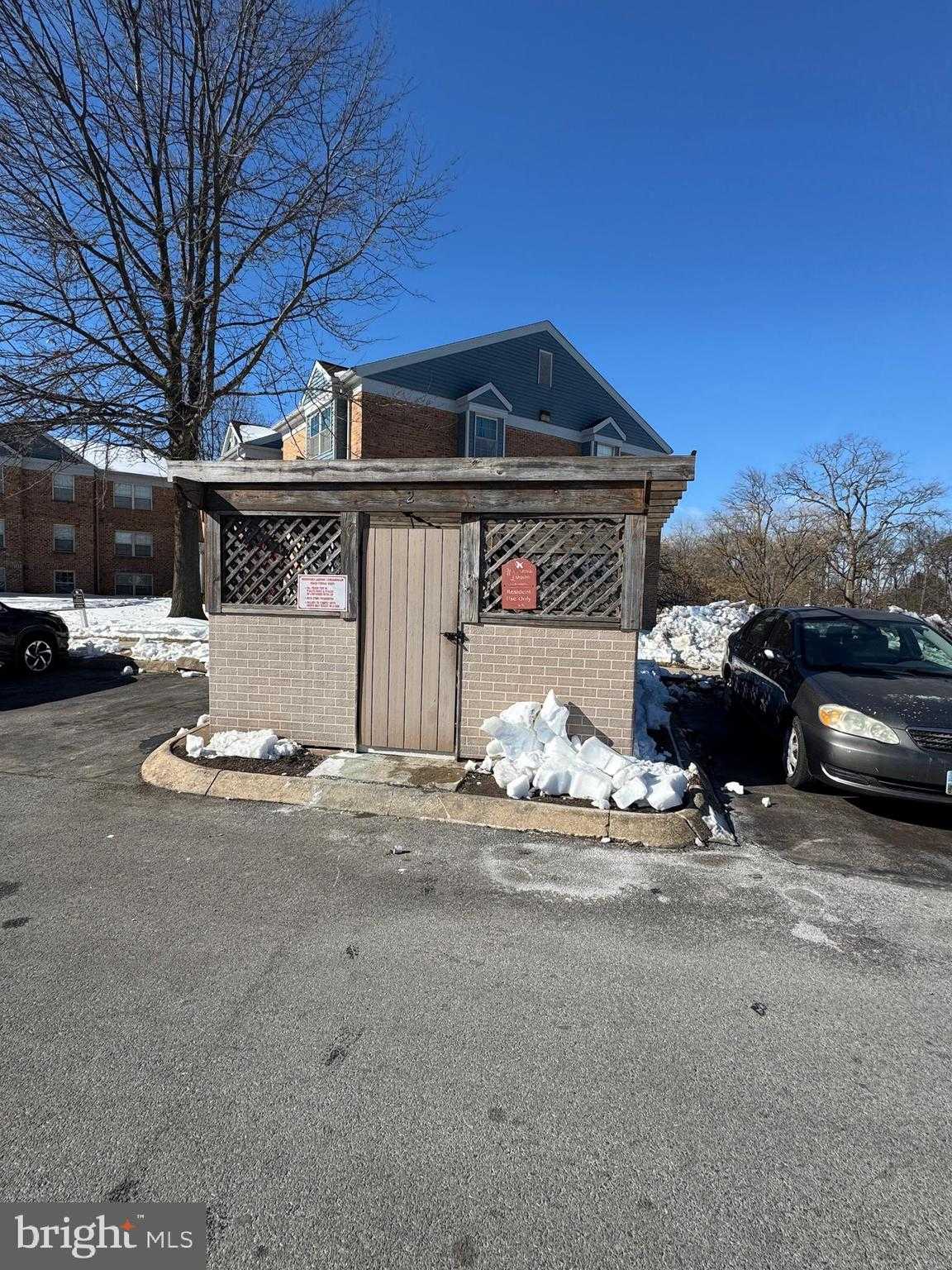 1260 Sugarwood Cir Unit 102 photo 24