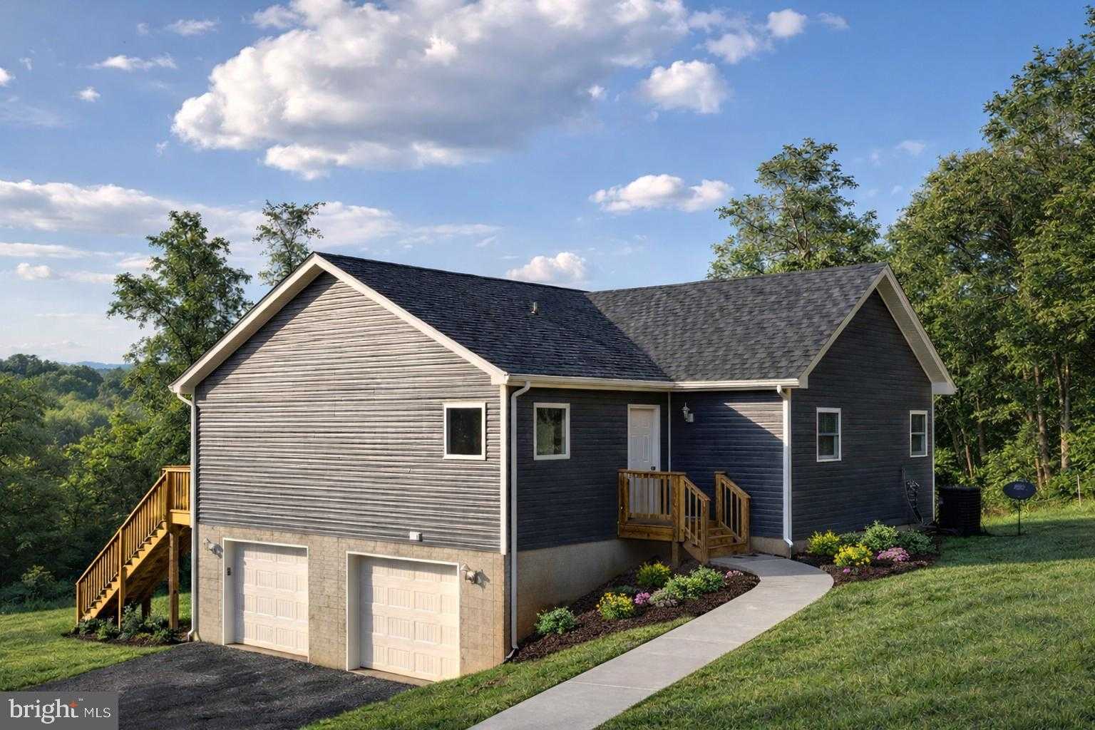 170 Forest Rd photo 2