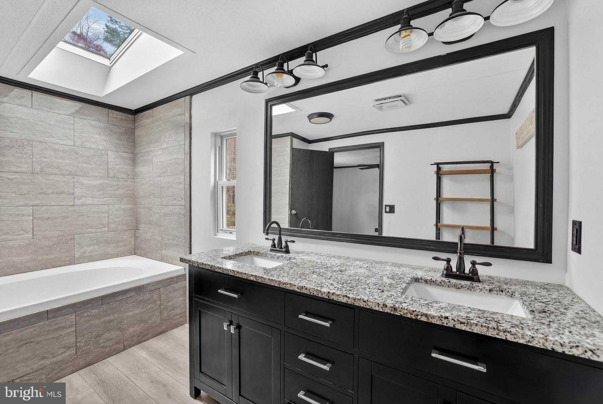 4901 Partlow Rd photo 17