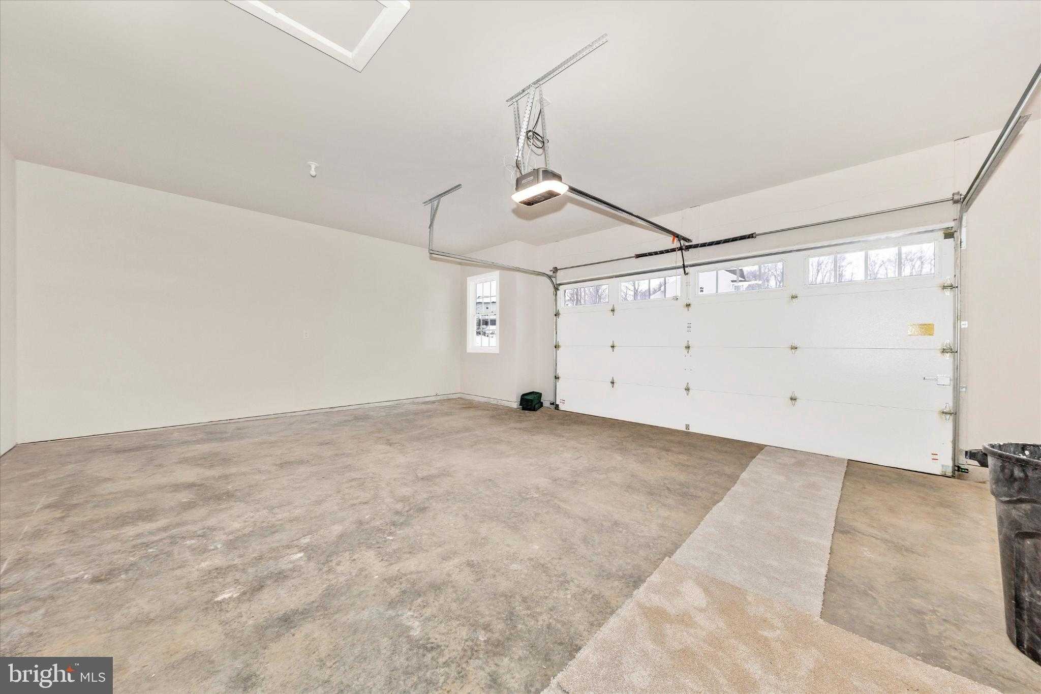 112 Whirlaway CT photo 19