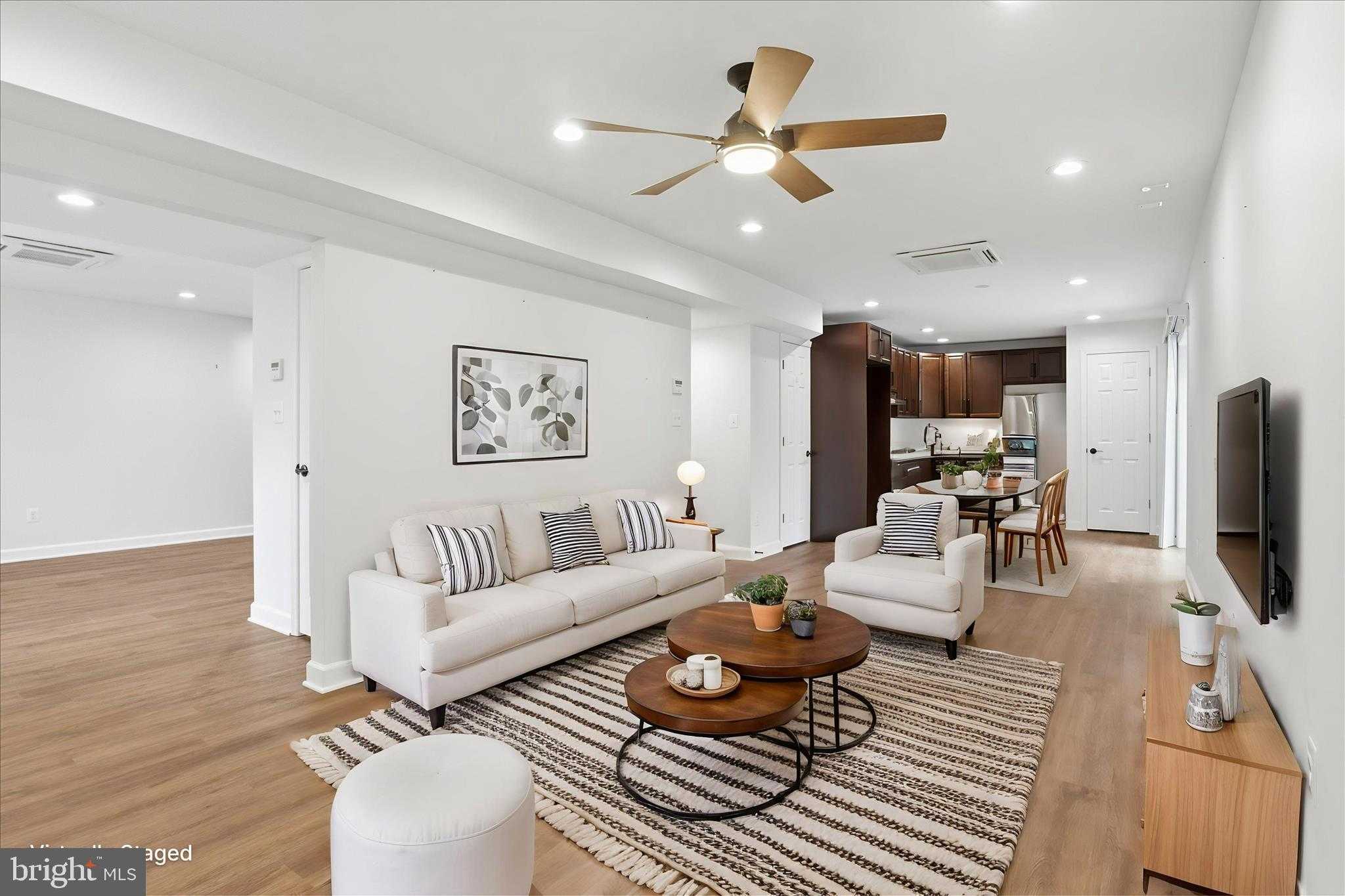 9712 Klimt CT photo 30