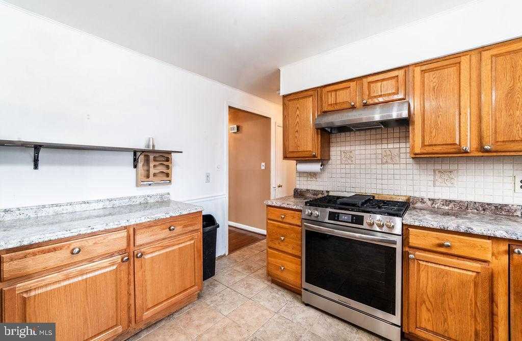 7021 96th Pl photo 9