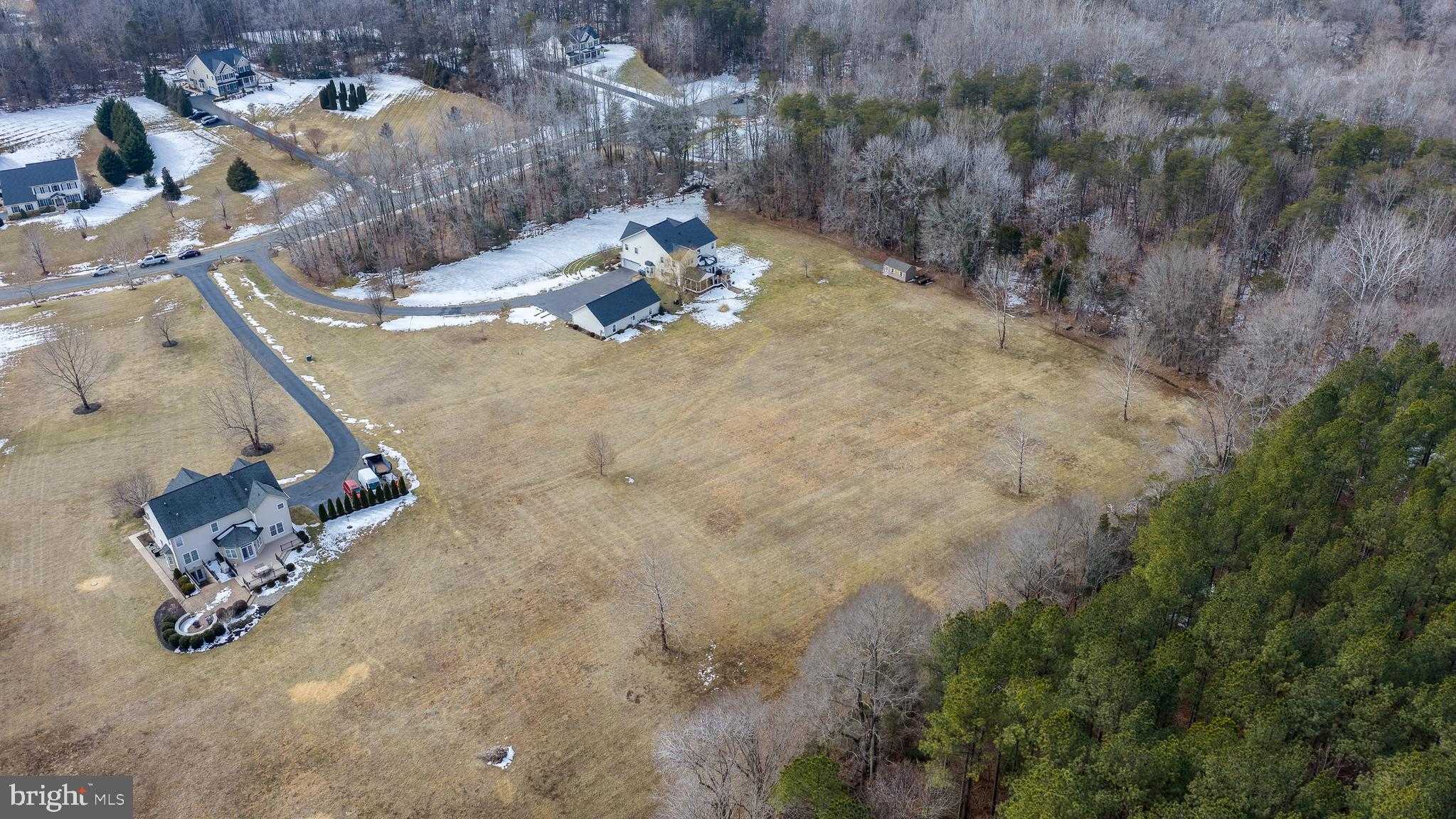 24 Gibson Dr photo 140