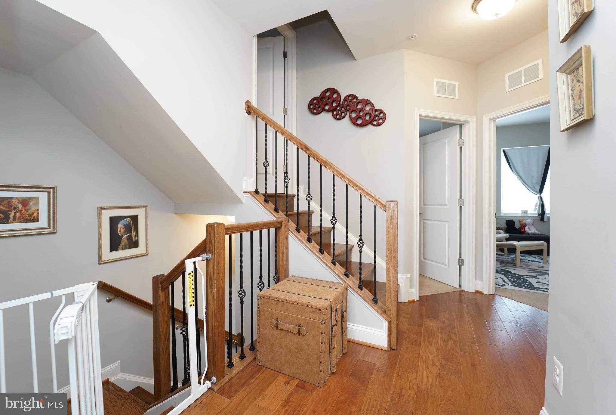 8272 White Star Xing photo 33