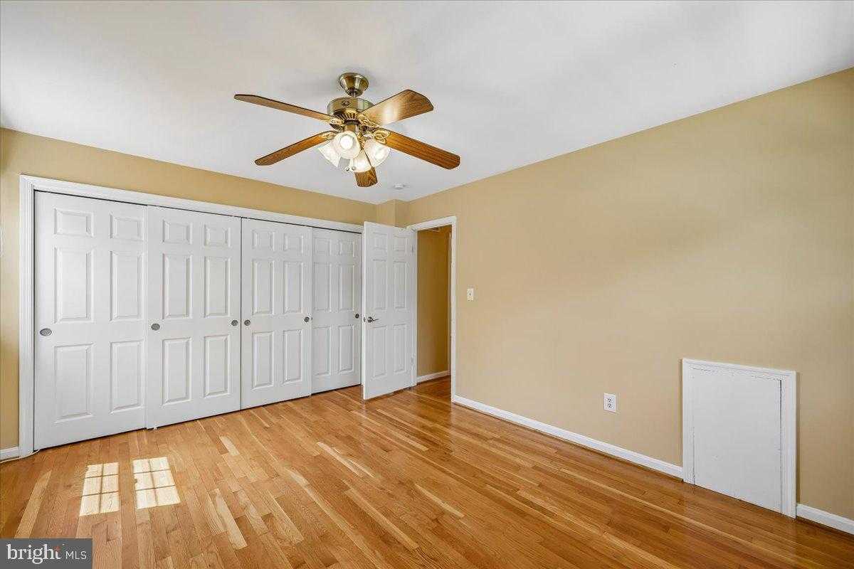 777 Kimberly CT E photo 23