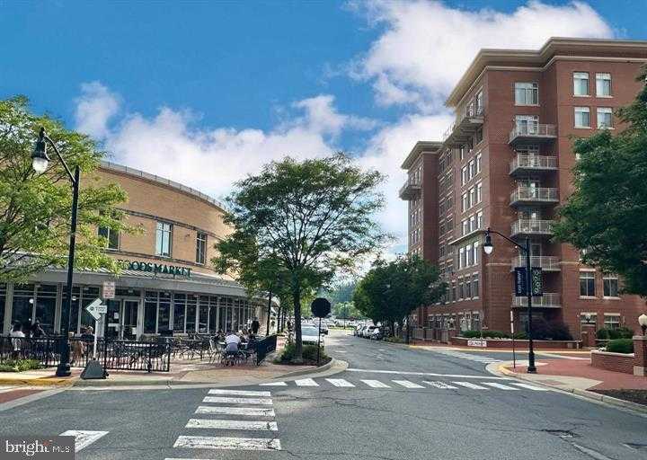 4490 Market Commons Dr Unit 112 photo 41