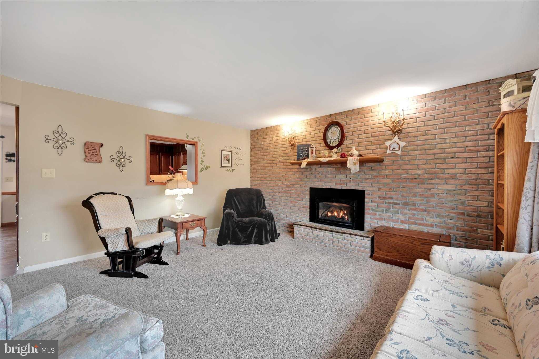 740 S Cocalico Rd photo 17