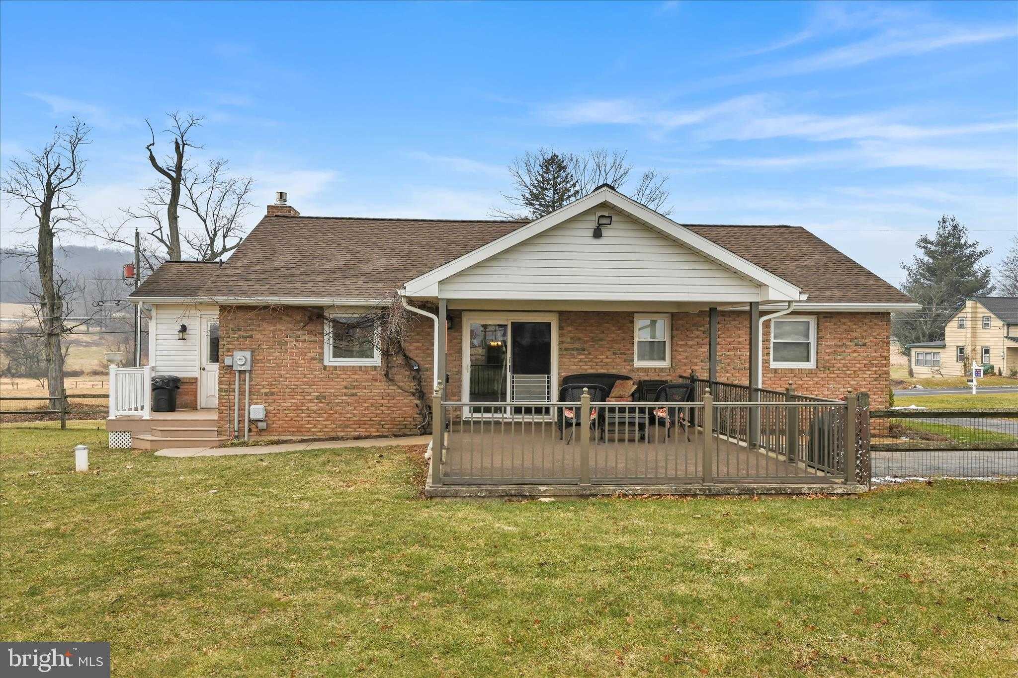 740 S Cocalico Rd photo 37